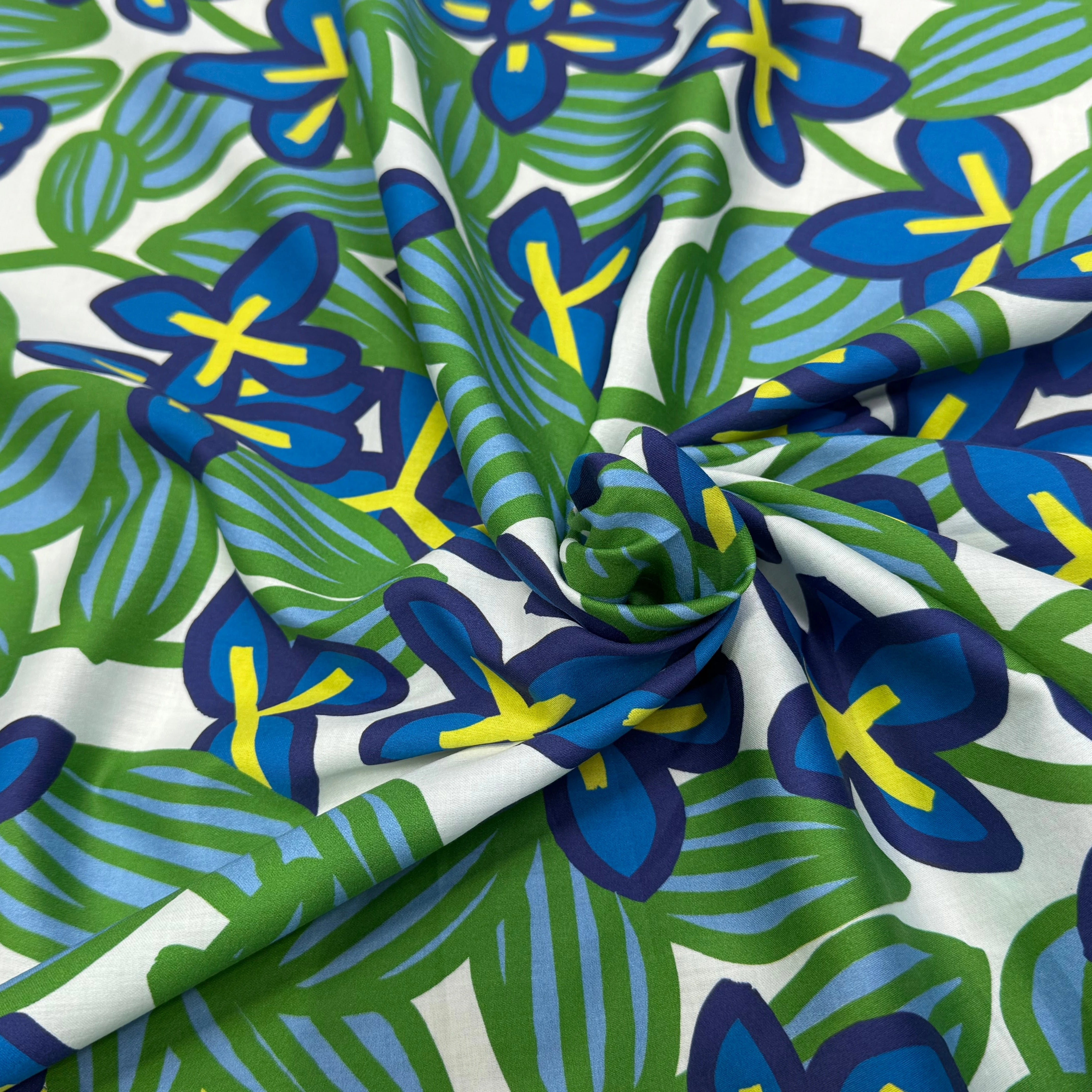 VOILE DE COTON NINFEA BOSQUET IMPRIMÉ FLORAL VERT/BLEU - My Little Coupon