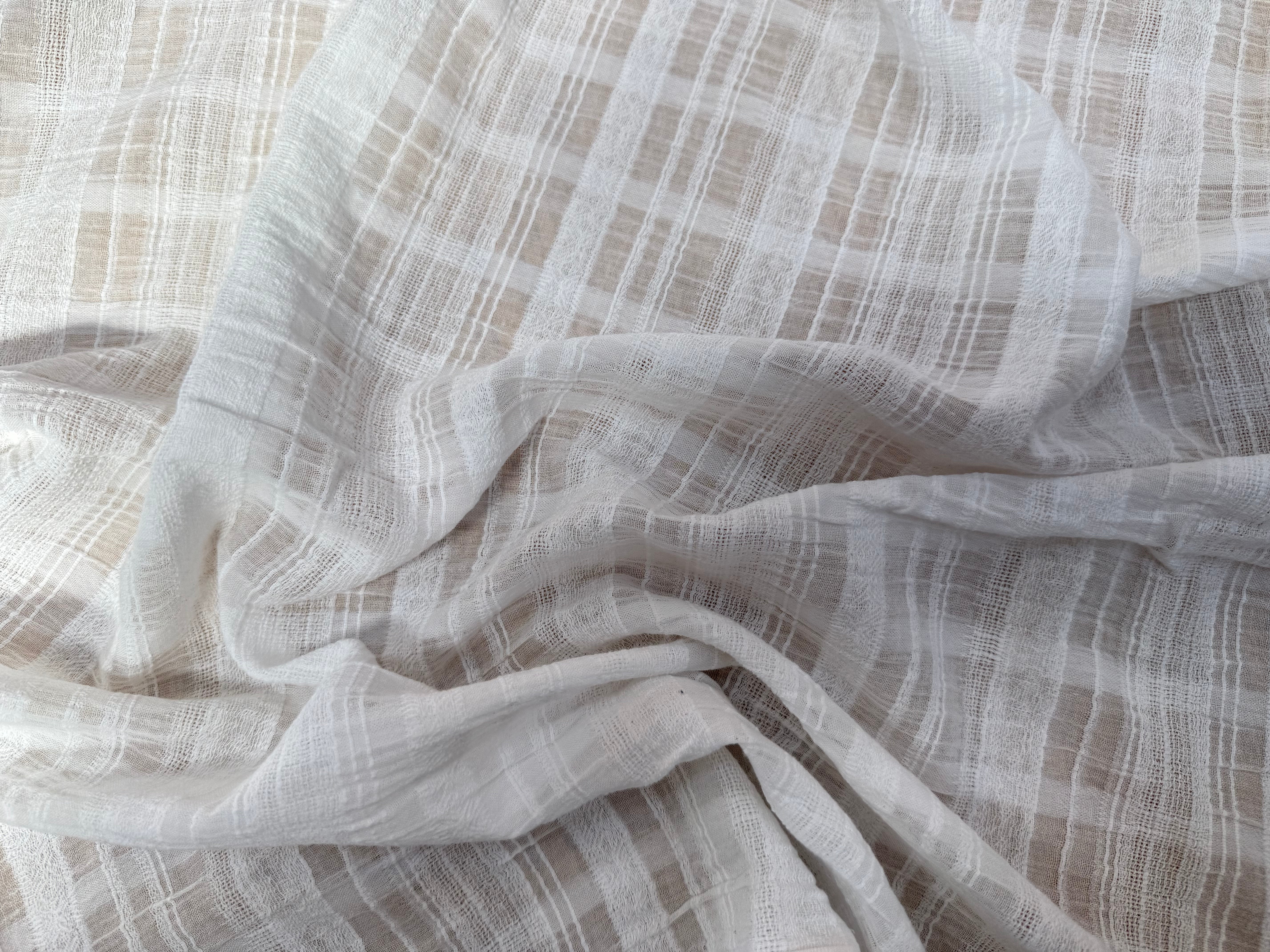 VOILE DE COTON UNI BLANC BRODÉ TONS SUR TONS - My Little Coupon