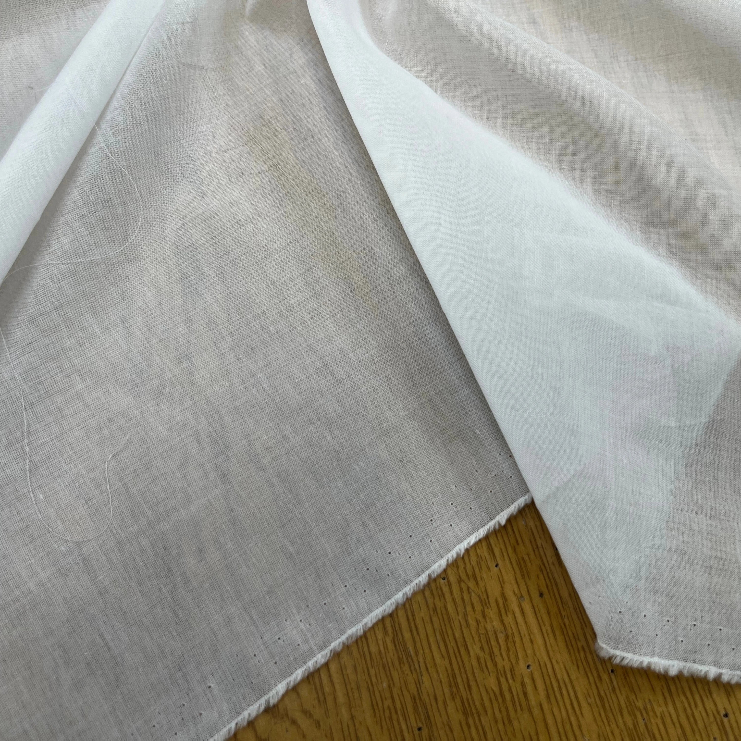 VOILE DE COTON UNI BLANC FLUIDE 148CM - My Little Coupon