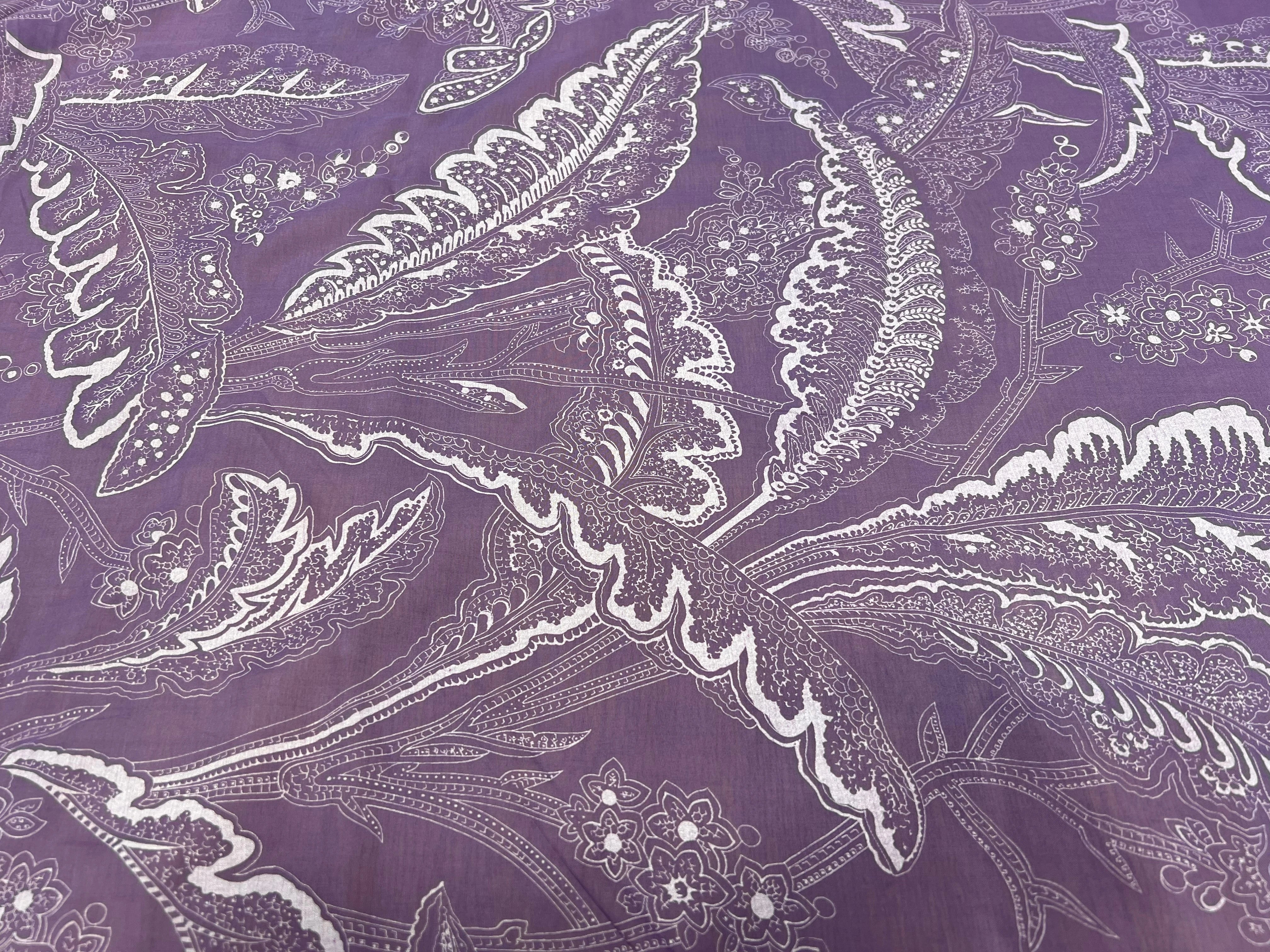 VOILE DE COTON VIOLET MOTIF FEUILLE BLANCHE - My Little Coupon