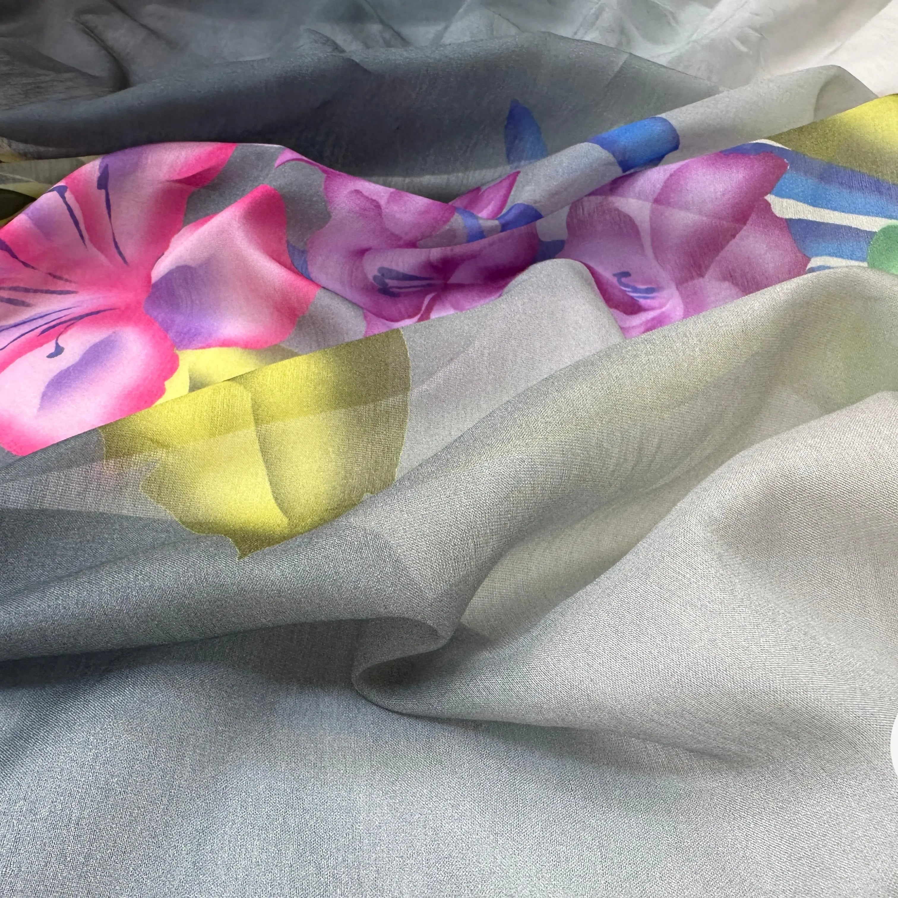 VOILE EMERISÉ COTON SOIE BASES DE FLEURS - My Little Coupon