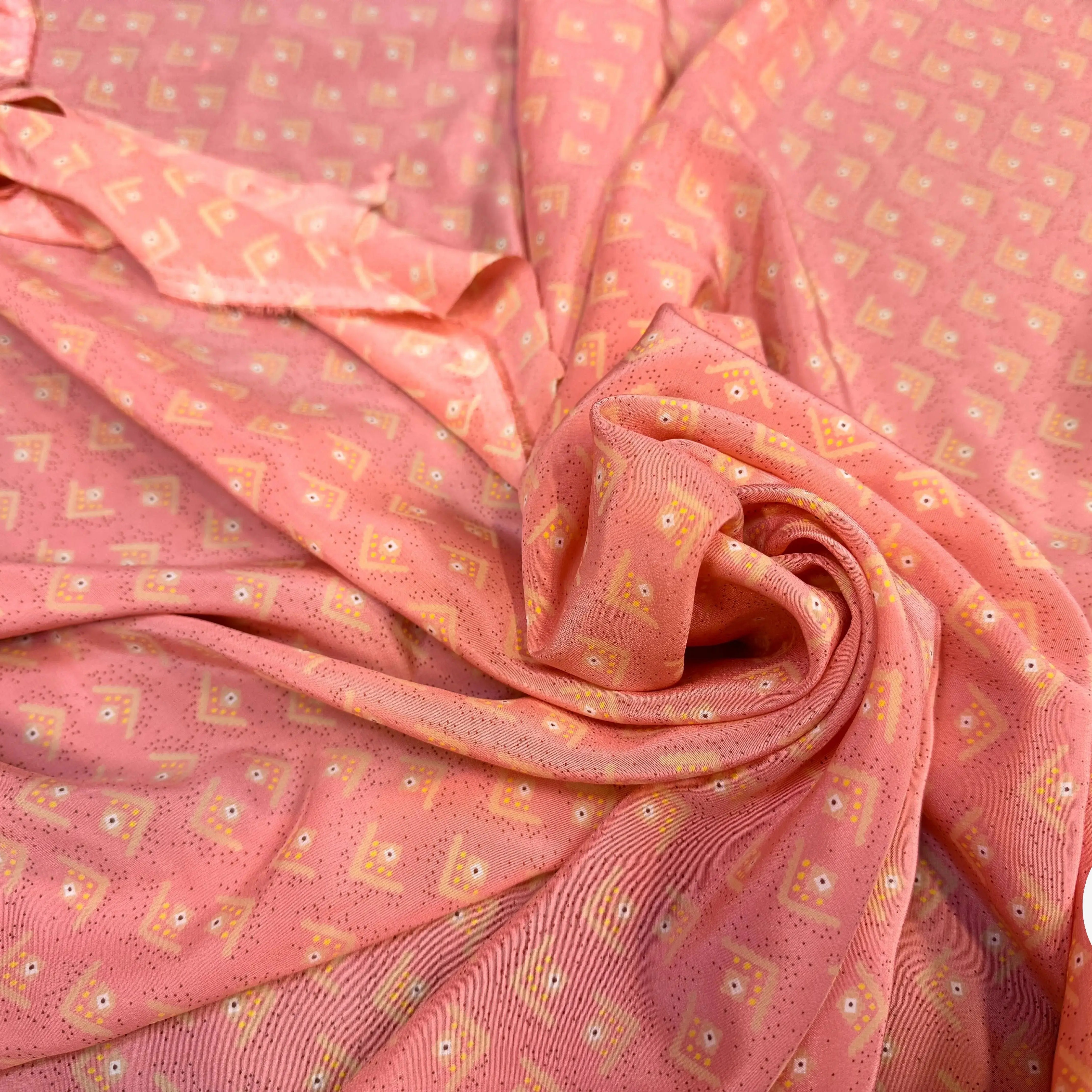 CREPE DE CHINE SOIE DELHI PRINT 16 MOMME ROSE - My Little Coupon