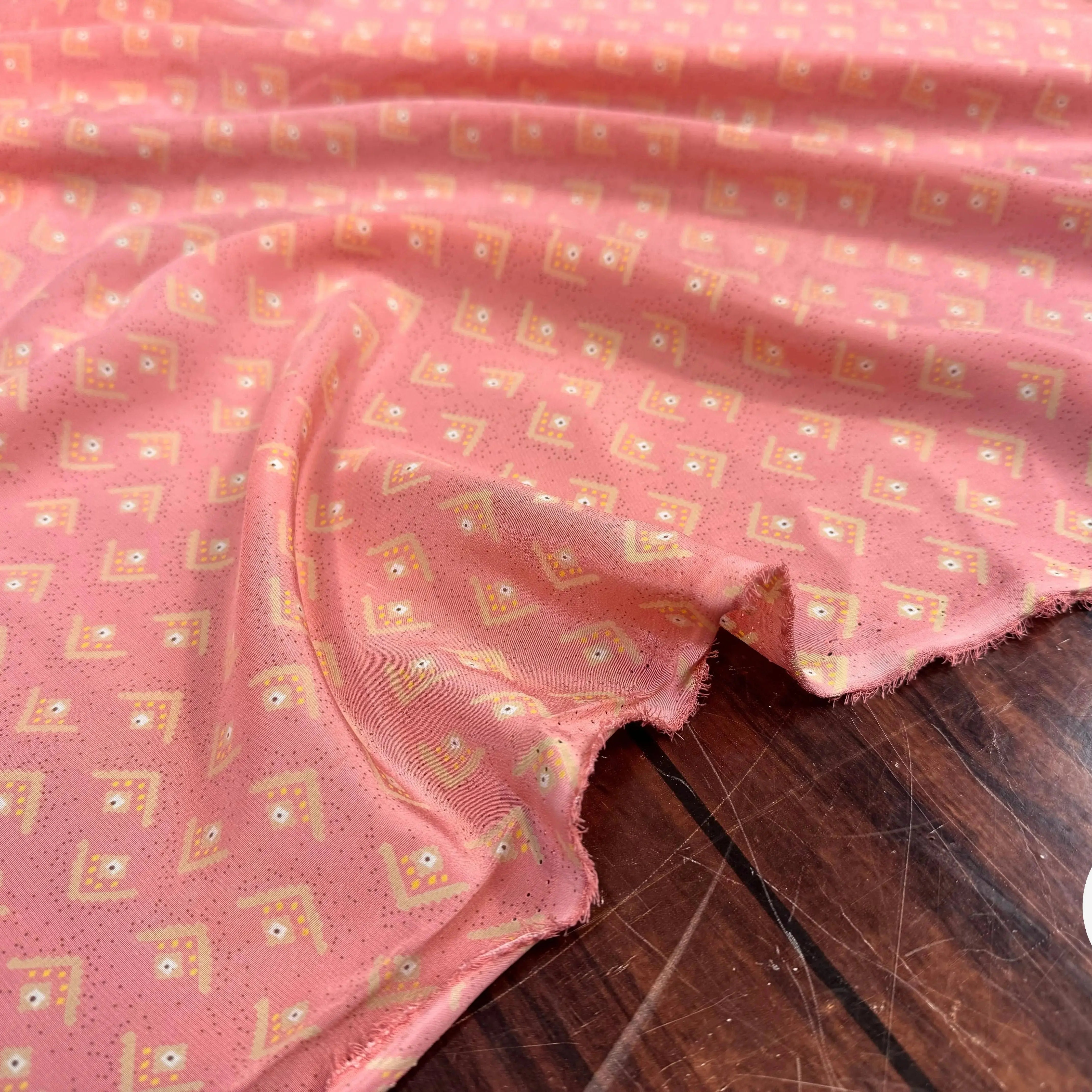 CREPE DE CHINE SOIE DELHI PRINT 16 MOMME ROSE - My Little Coupon