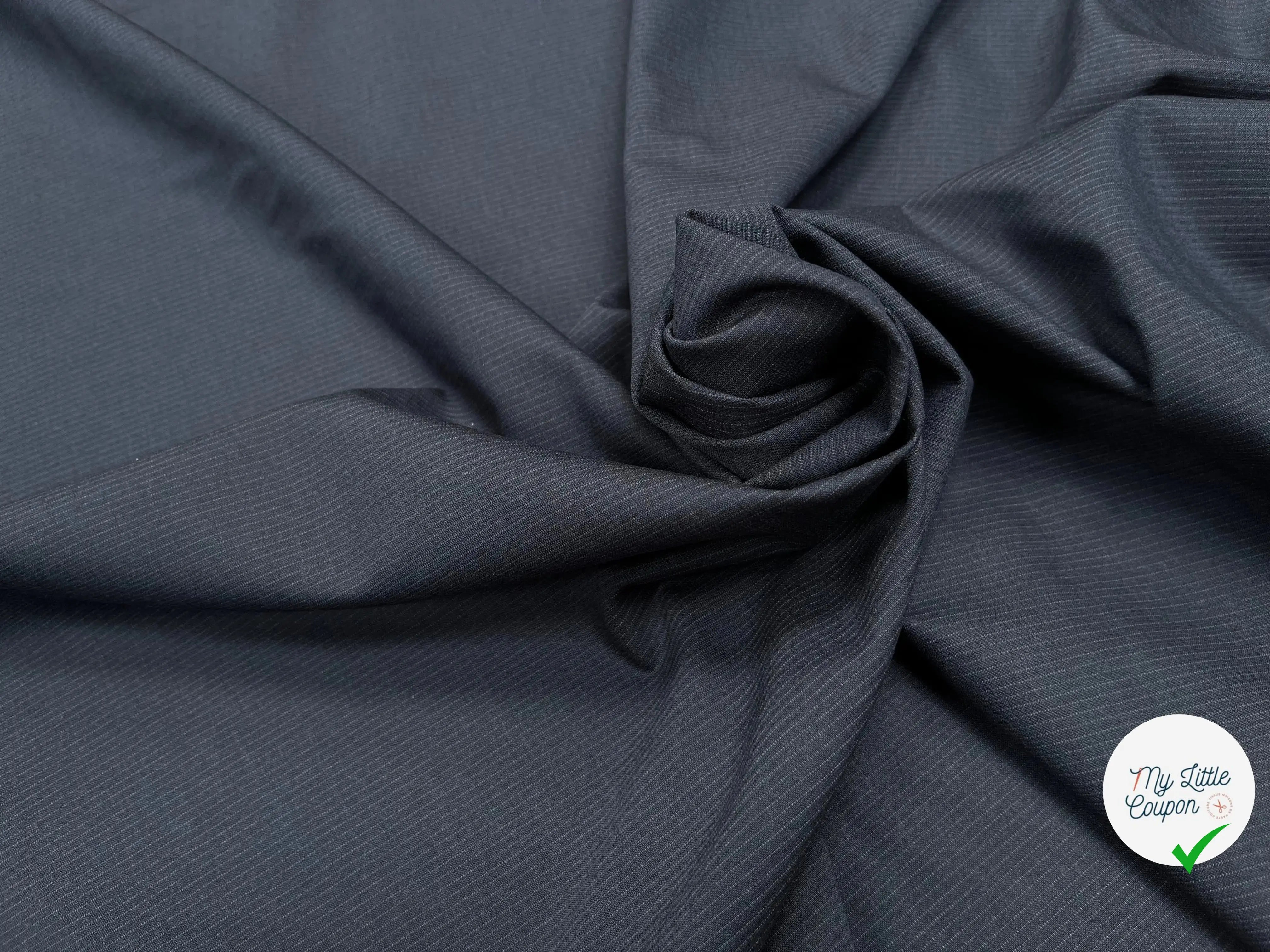 DRAPERIE 100% LAINE VIERGE BLEU MARINE RAYÉ TRÈS ÉLEGANTE - My Little Coupon