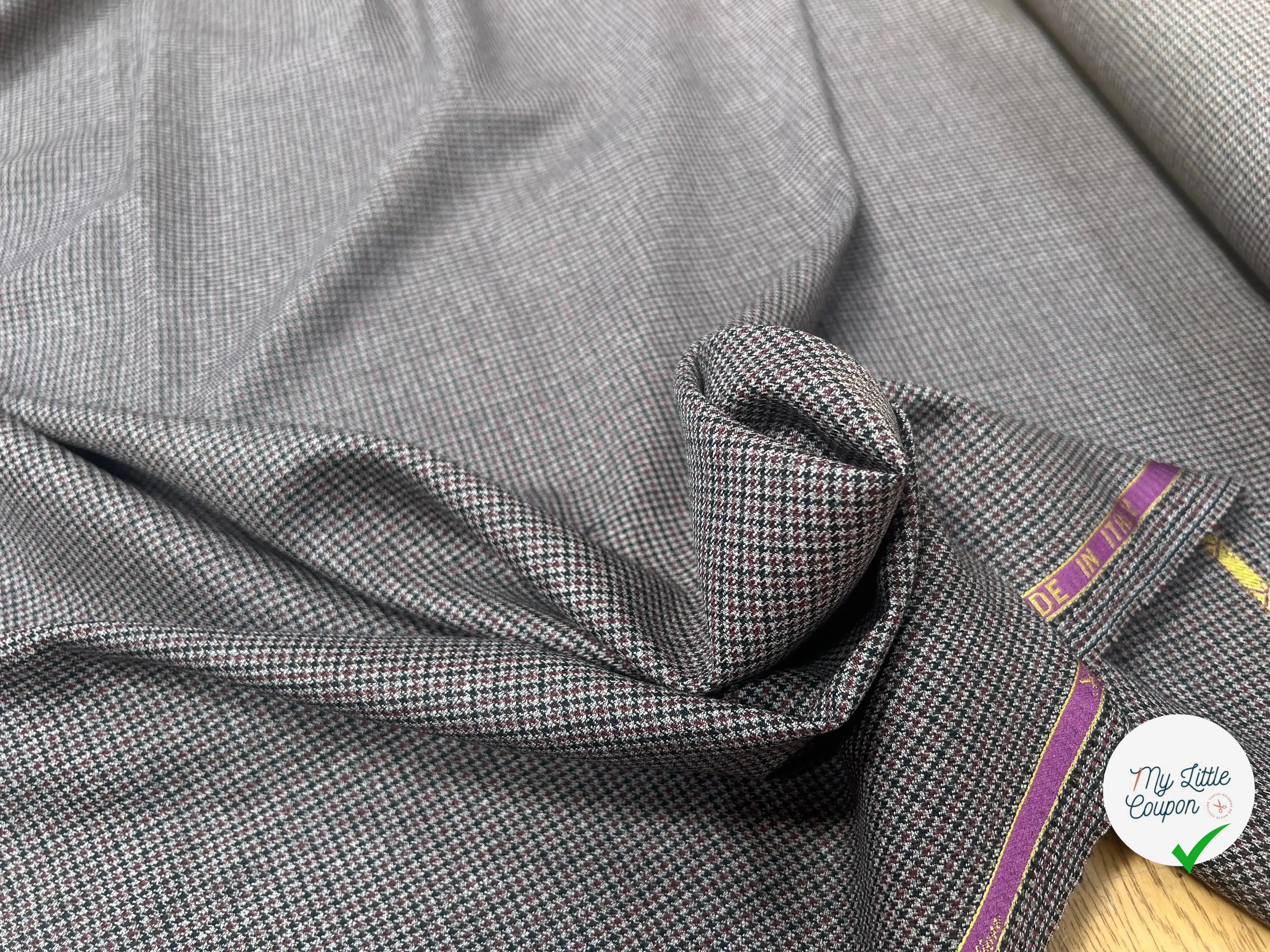 DRAPERIE PIED DE POULE 100% LAINE GRIS ROUGE NOIR AVEC LISIÈRE PARLANTE - My Little Coupon