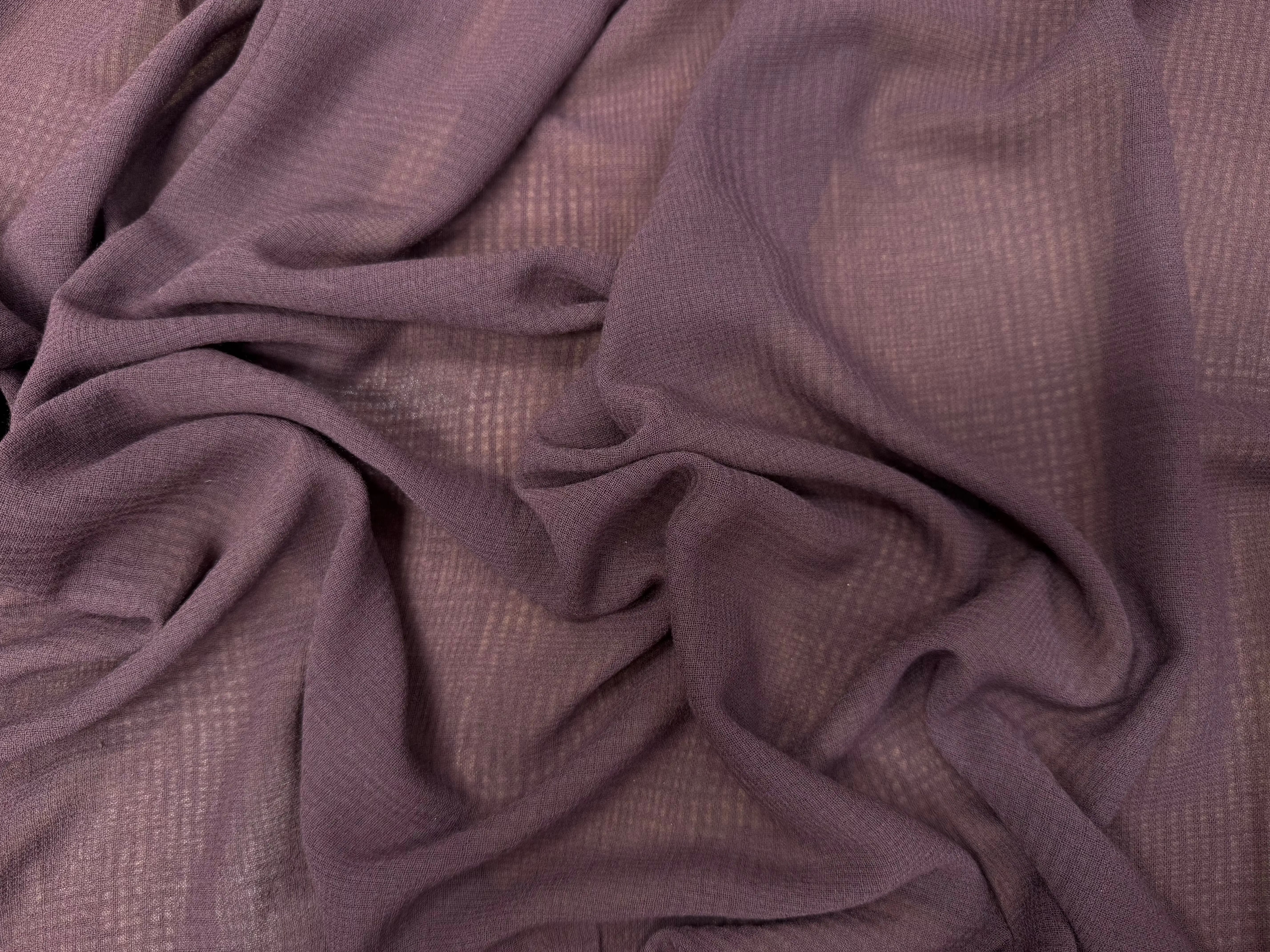 GAZE DE COTON SOIE PRUNE AVEC CARREAUX TONS SUR TONS - My Little Coupon