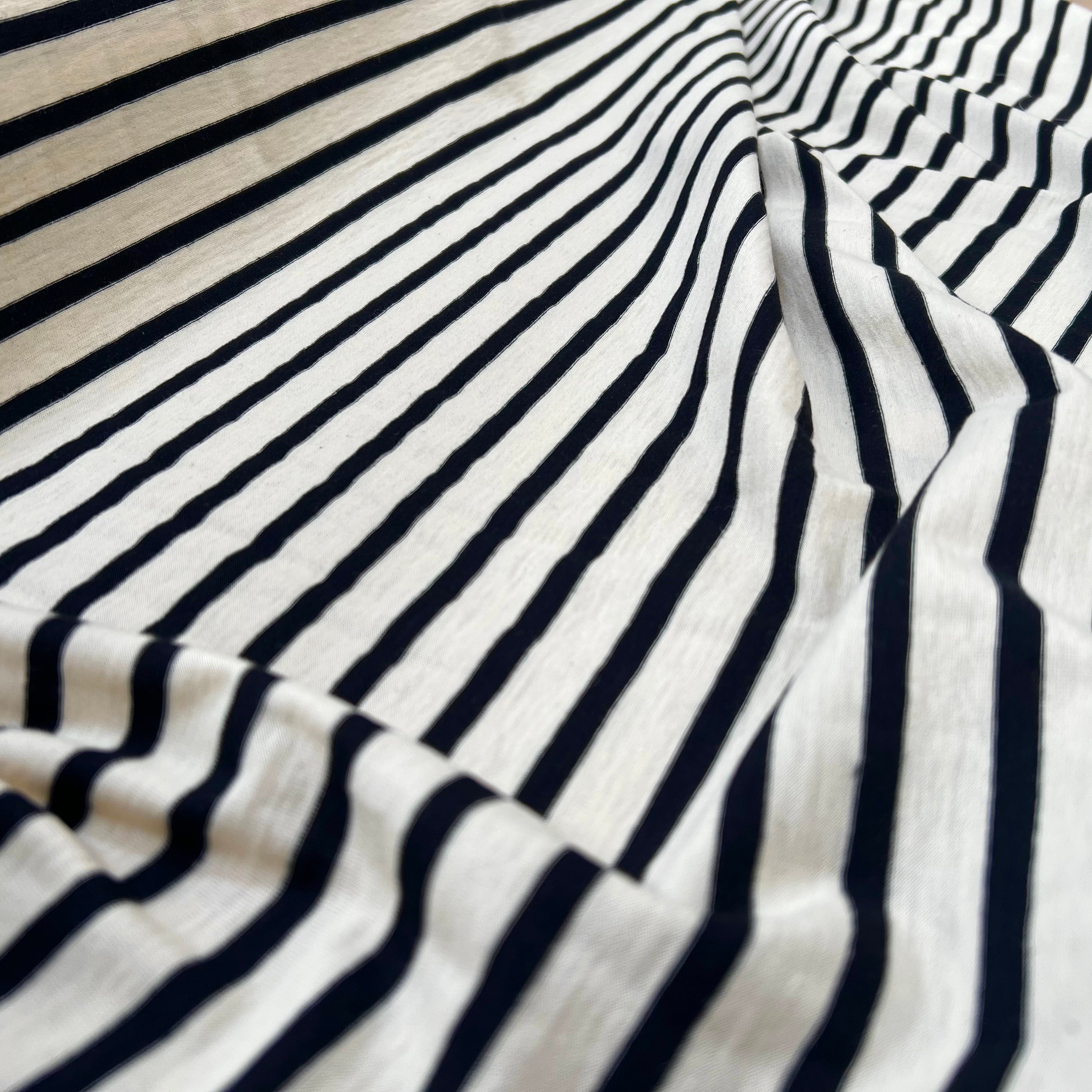 (chute) JERSEY DE COTON RAYURES NOIRES FOND ÉCRU LAINEUX - My Little Coupon