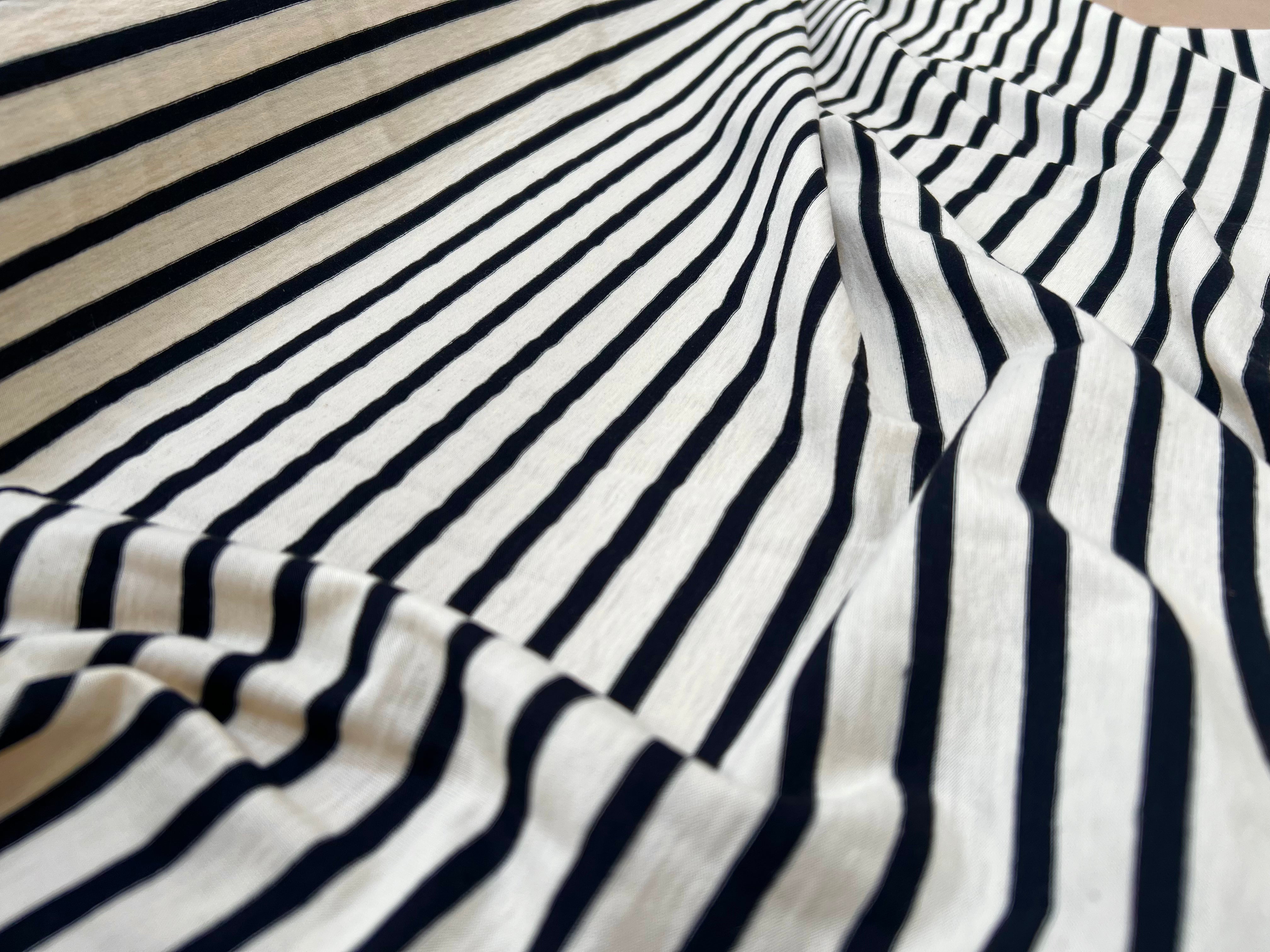 (chute) JERSEY DE COTON RAYURES NOIRES FOND ÉCRU LAINEUX - My Little Coupon