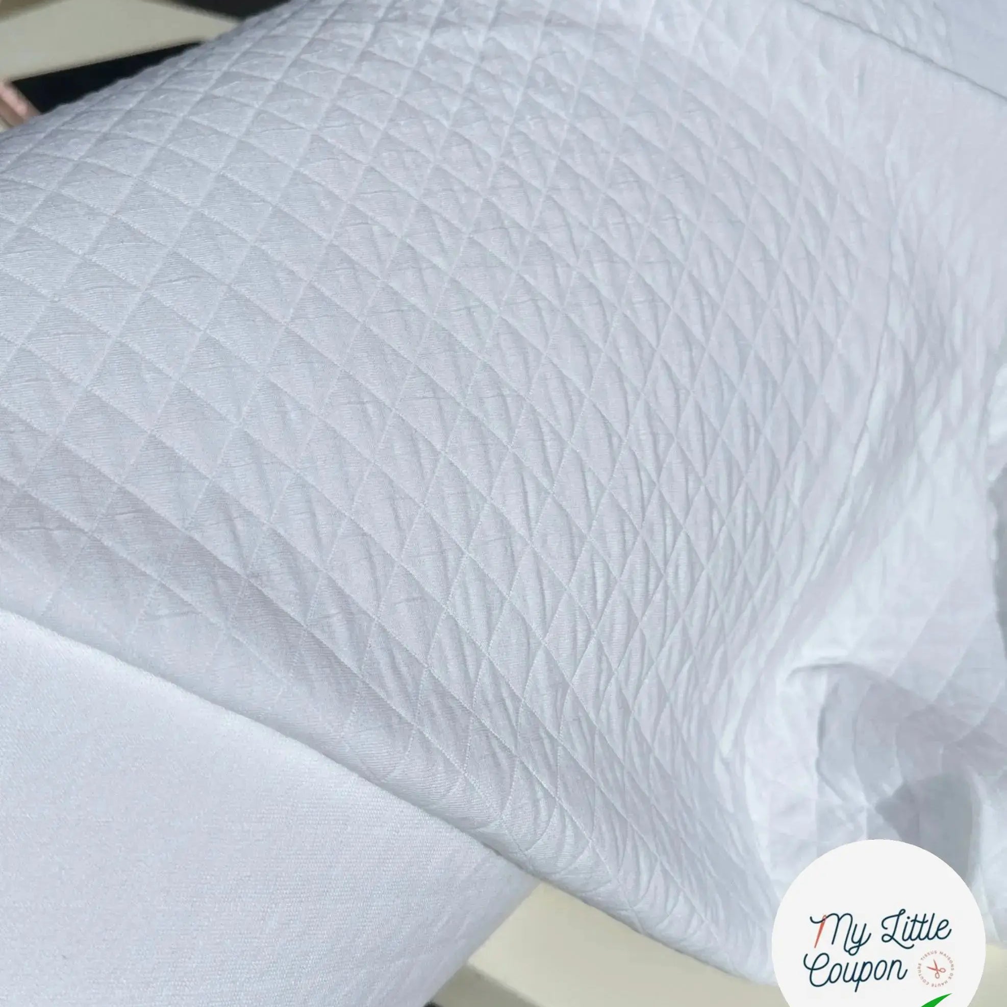 JERSEY MATELASSE BLANC LOSANGES MLC INTERN