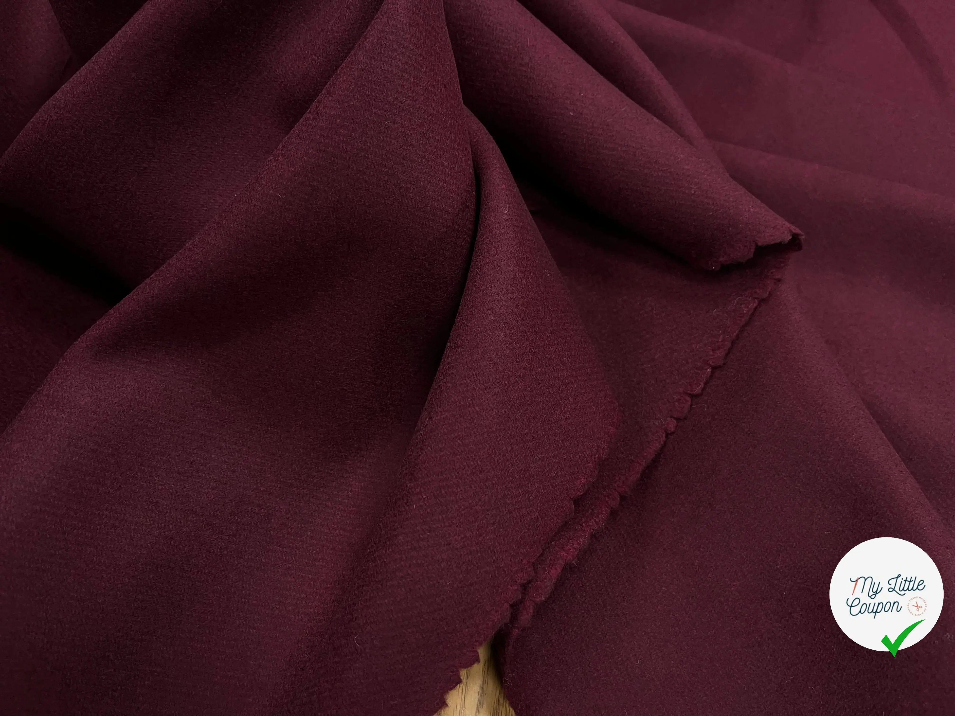 LAINE CABAN CHOCOLAT BURGUNDY STRIÉ - My Little Coupon