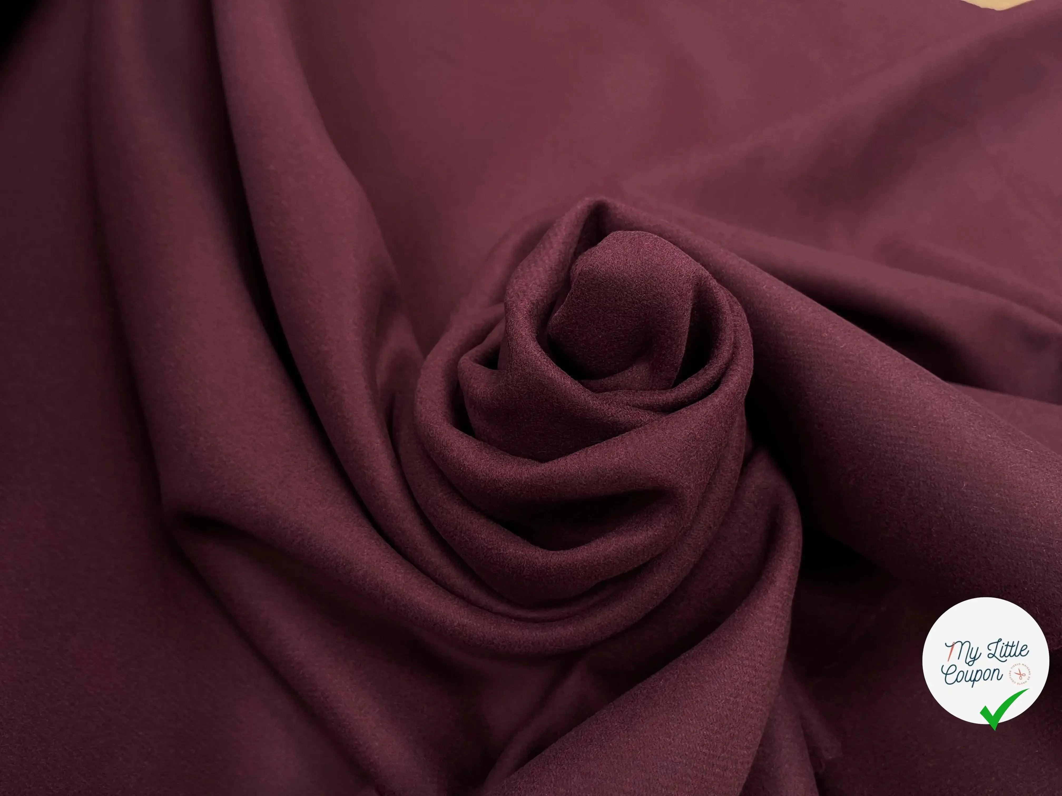 LAINE CABAN CHOCOLAT BURGUNDY STRIÉ - My Little Coupon