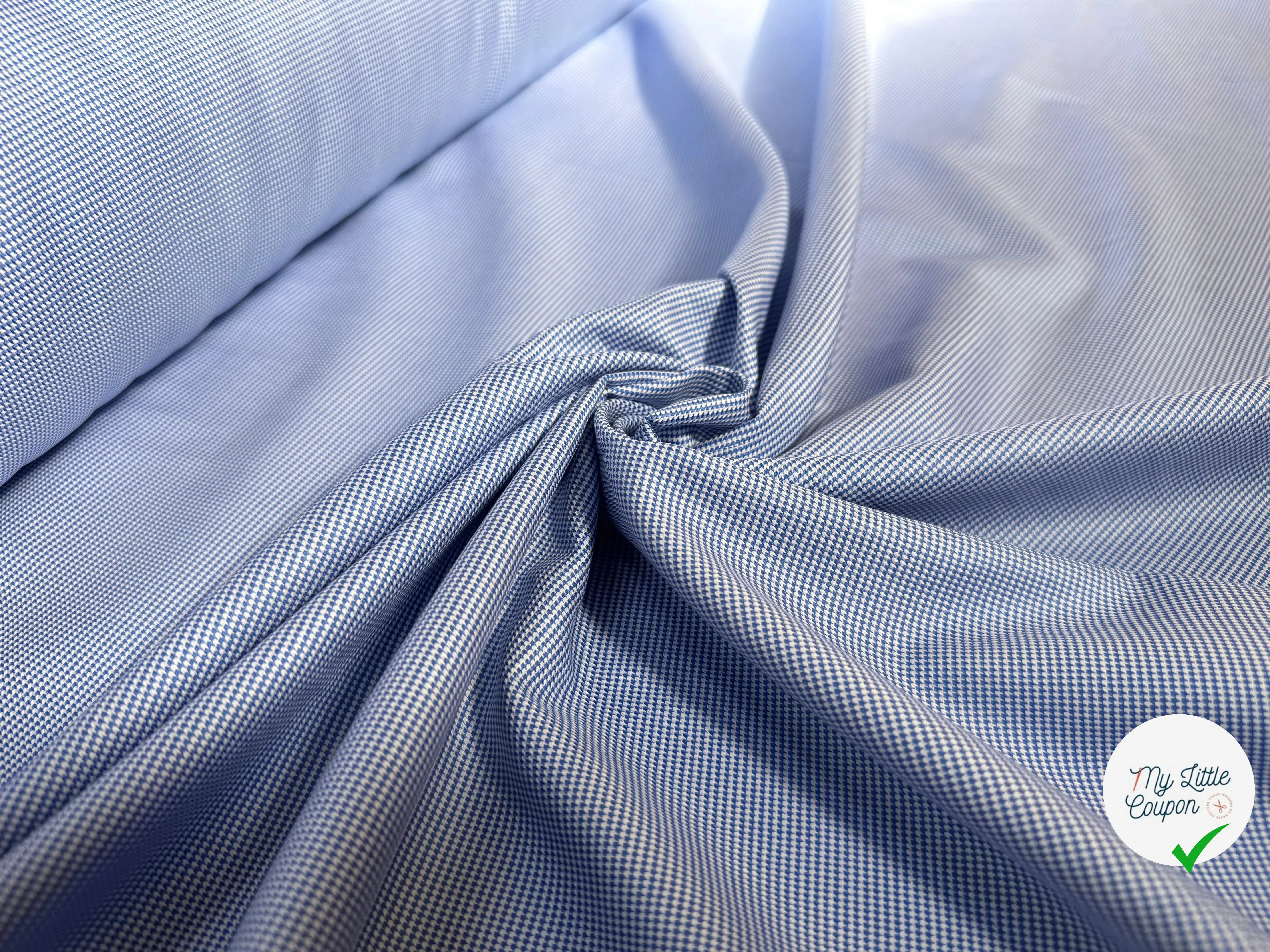 POPELINE DE COTON 100% COTON MOTIFS GÉOMÉTRIQUES 3D BLEU ET BLANC - My Little Coupon