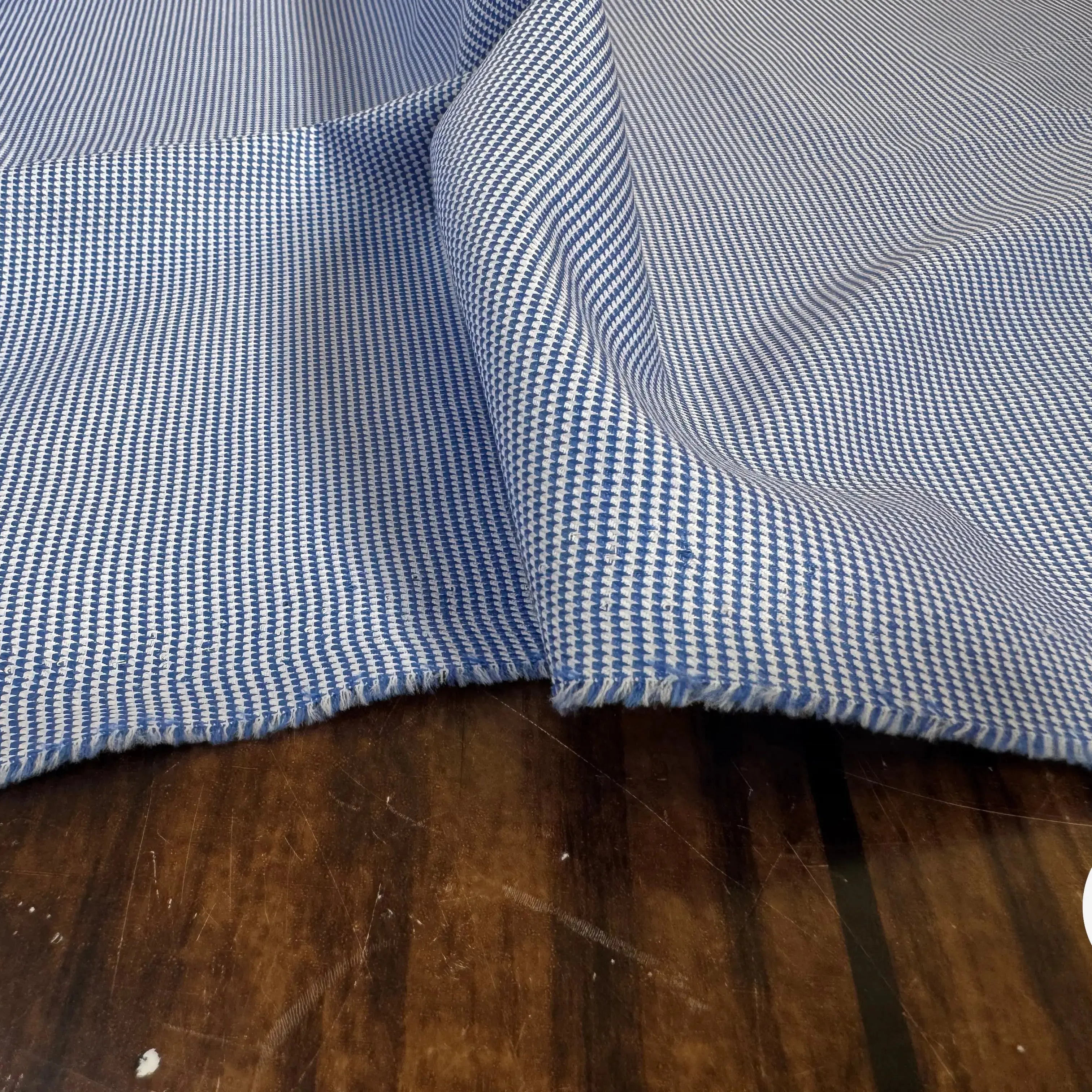 POPELINE DE COTON 100% COTON MOTIFS GÉOMÉTRIQUES 3D BLEU ET BLANC - My Little Coupon