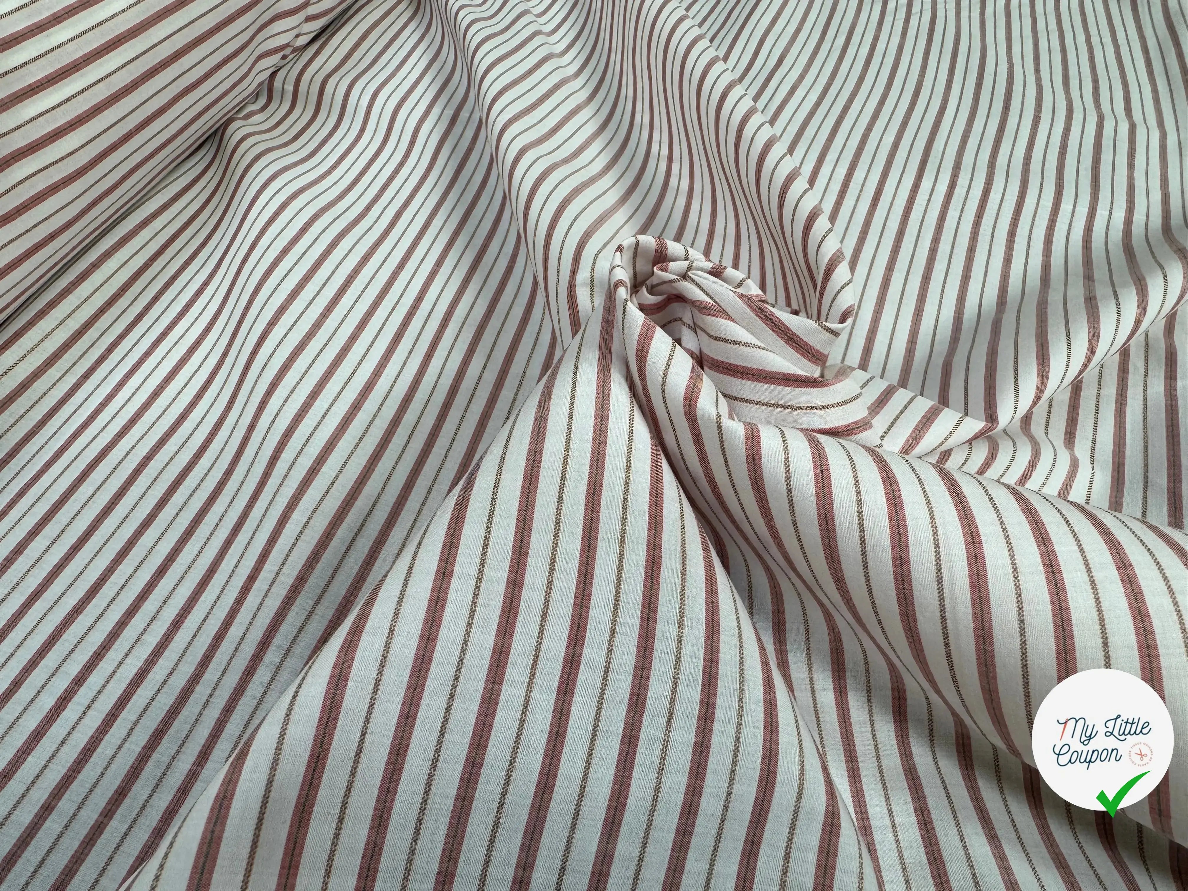 POPELINE DE COTON RAYURES VERTICALES BLANCHES, ROUGE ET MARRON - My Little Coupon
