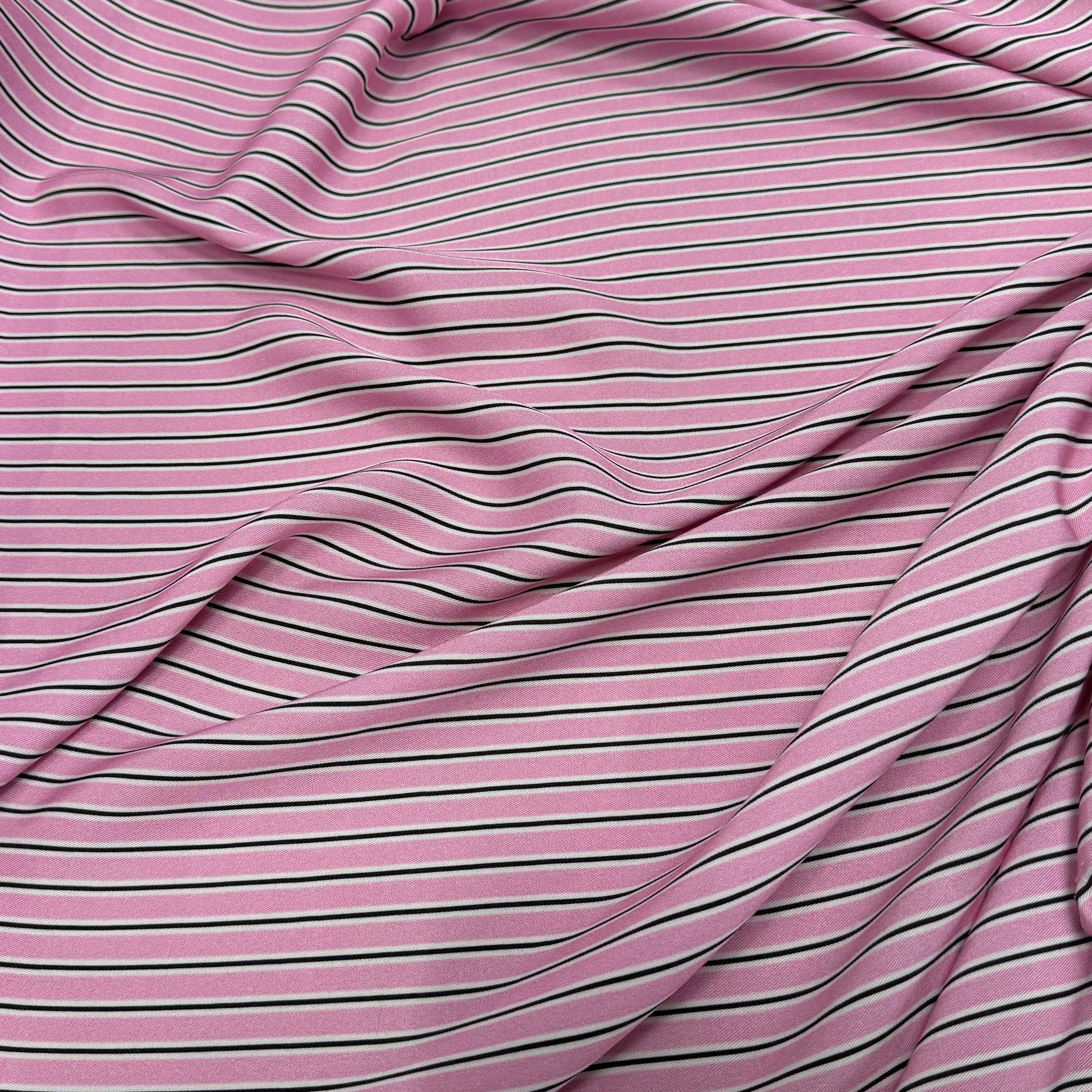 VISCOSE FLUIDE RAYON TWILL PRINTED ROSE PALE - My Little Coupon