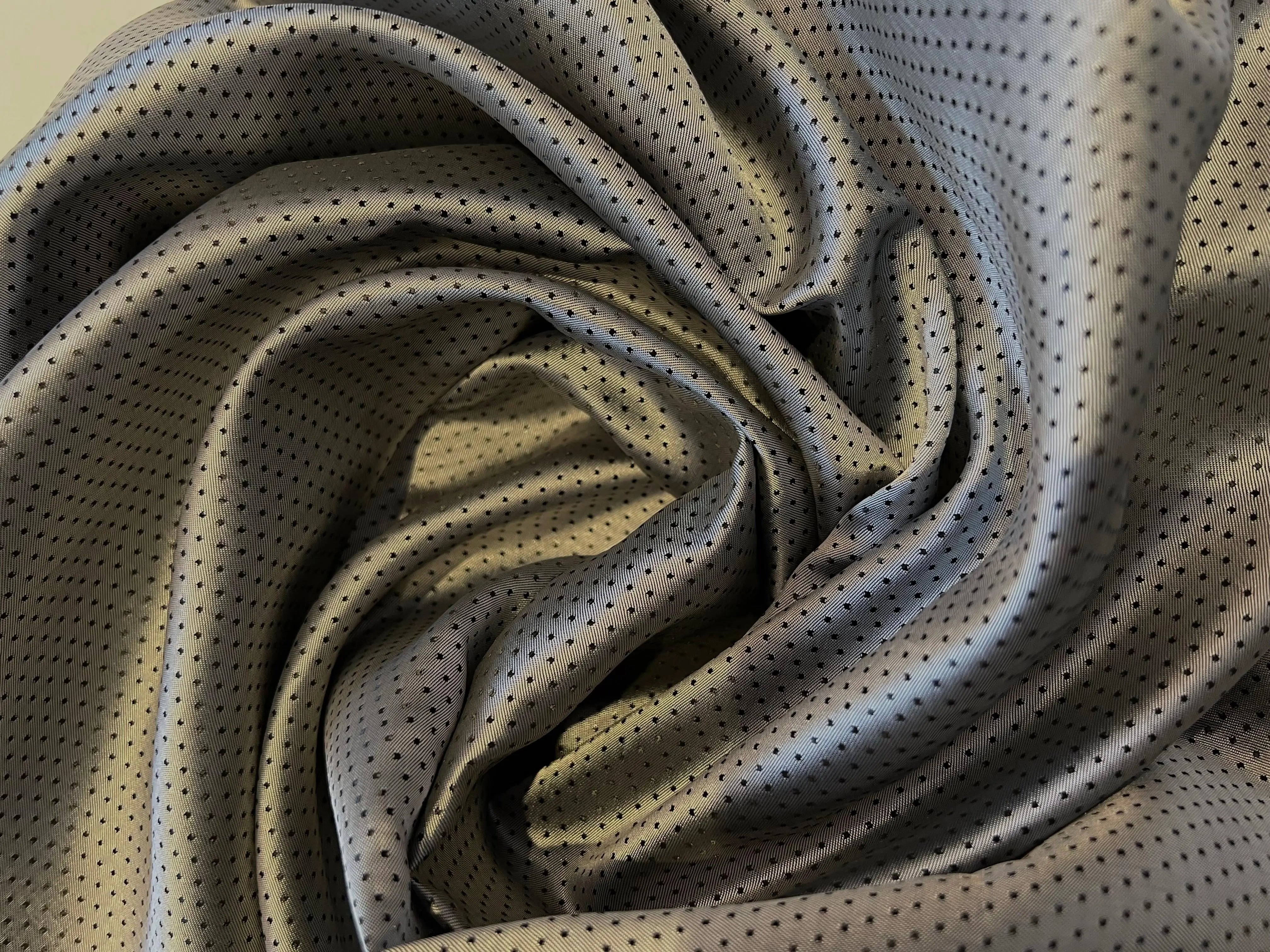 DOUBLURE SATIN FANTAISIE GRIS ARGENT POINTILLÉS TISSÉS - My Little Coupon - tissu - coudre
