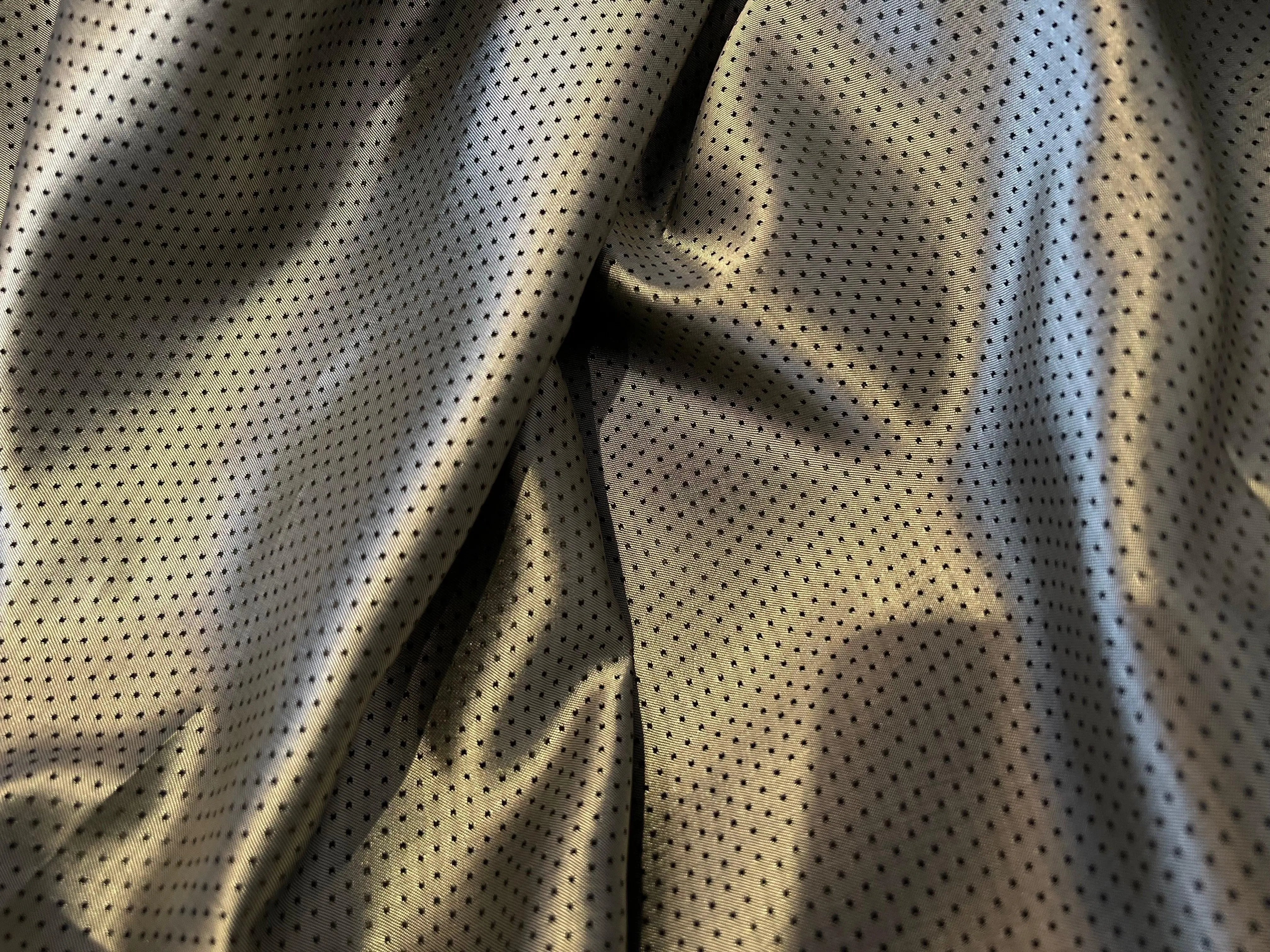 DOUBLURE SATIN FANTAISIE GRIS ARGENT POINTILLÉS TISSÉS - My Little Coupon - tissu - coudre