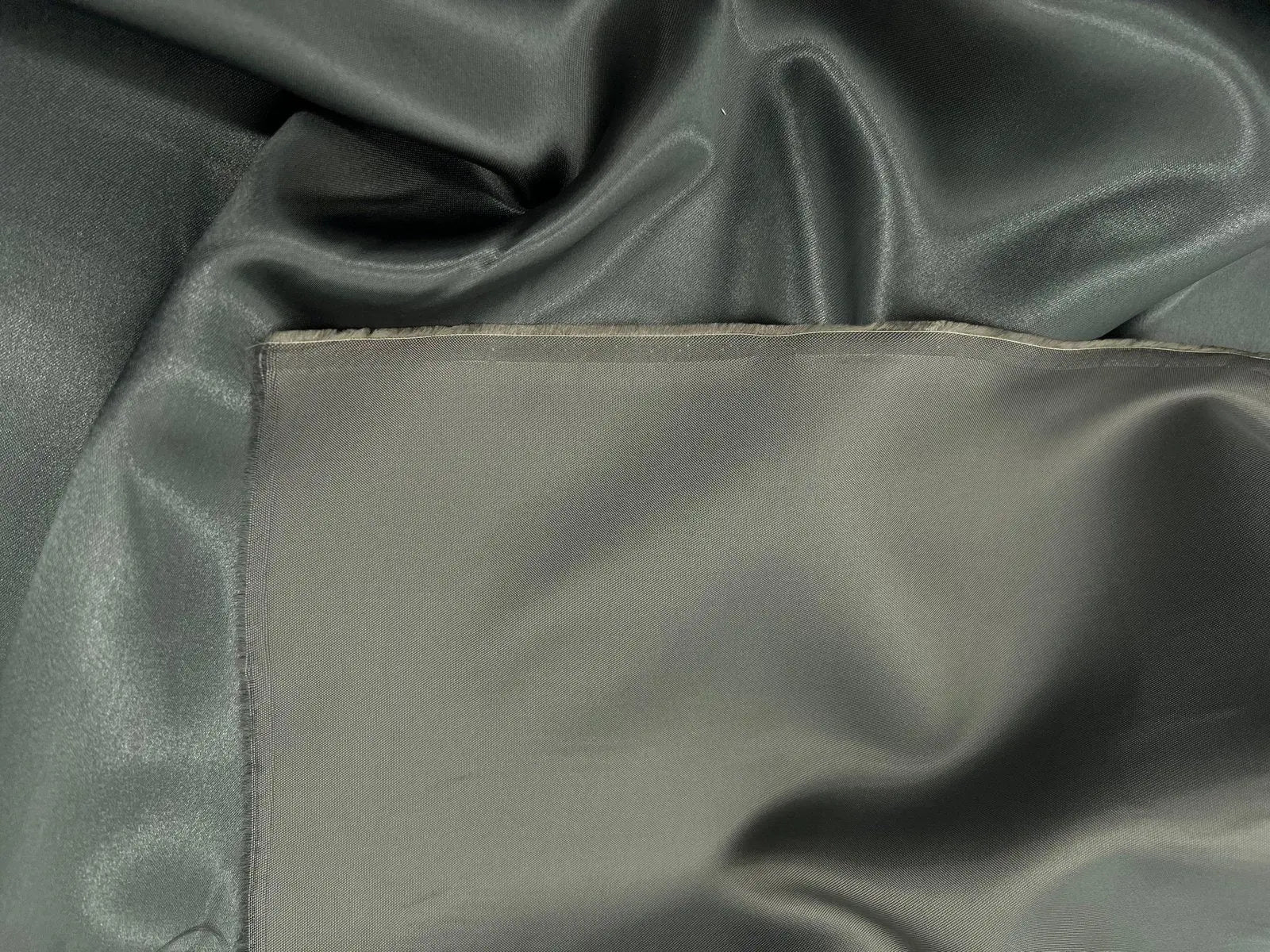 DOUBLURE SATIN VISCOSE GRIS PEAU DE PHOQUE - My Little Coupon - tissu - coudre