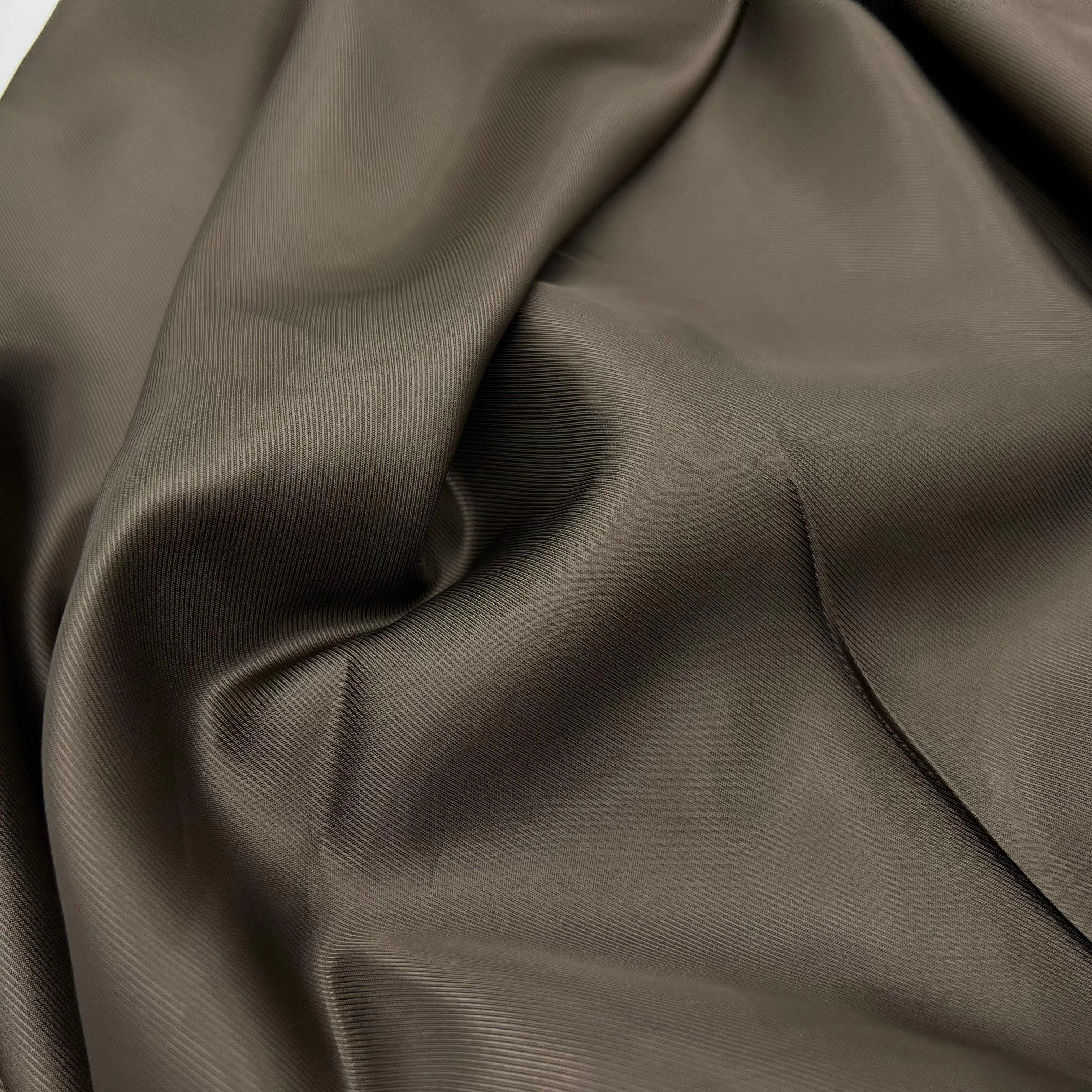 DOUBLURE SATIN VISCOSE MARRON GLACÉ - coupon de tissu de 3 mètres - My Little Coupon - tissu - coudre