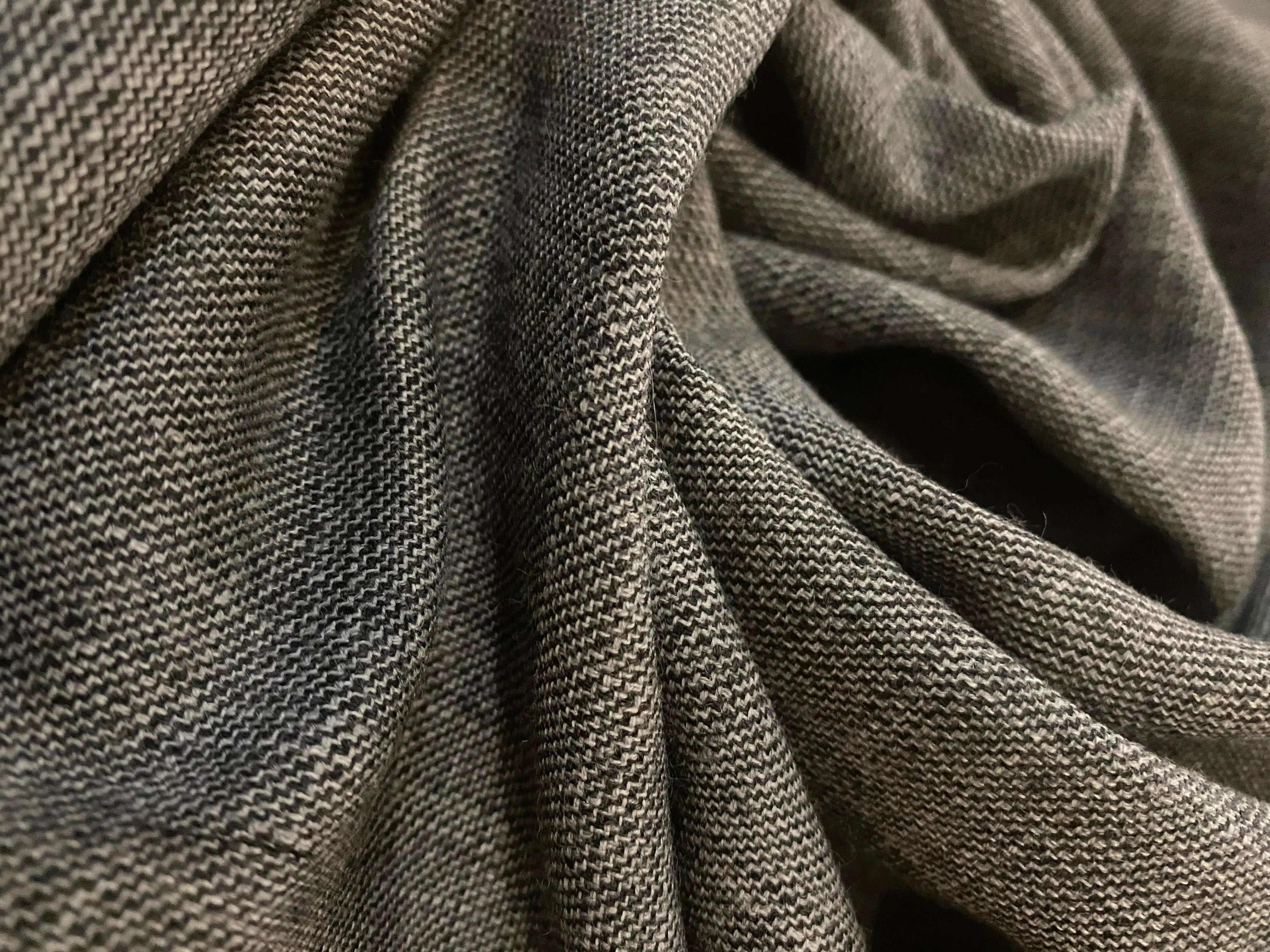 FIL À FIL GRIS 30% LAINE (SUR FILIGRANE CARREAUX) - coupon de tissu de 3 mètres - My Little Coupon - tissu - coudre