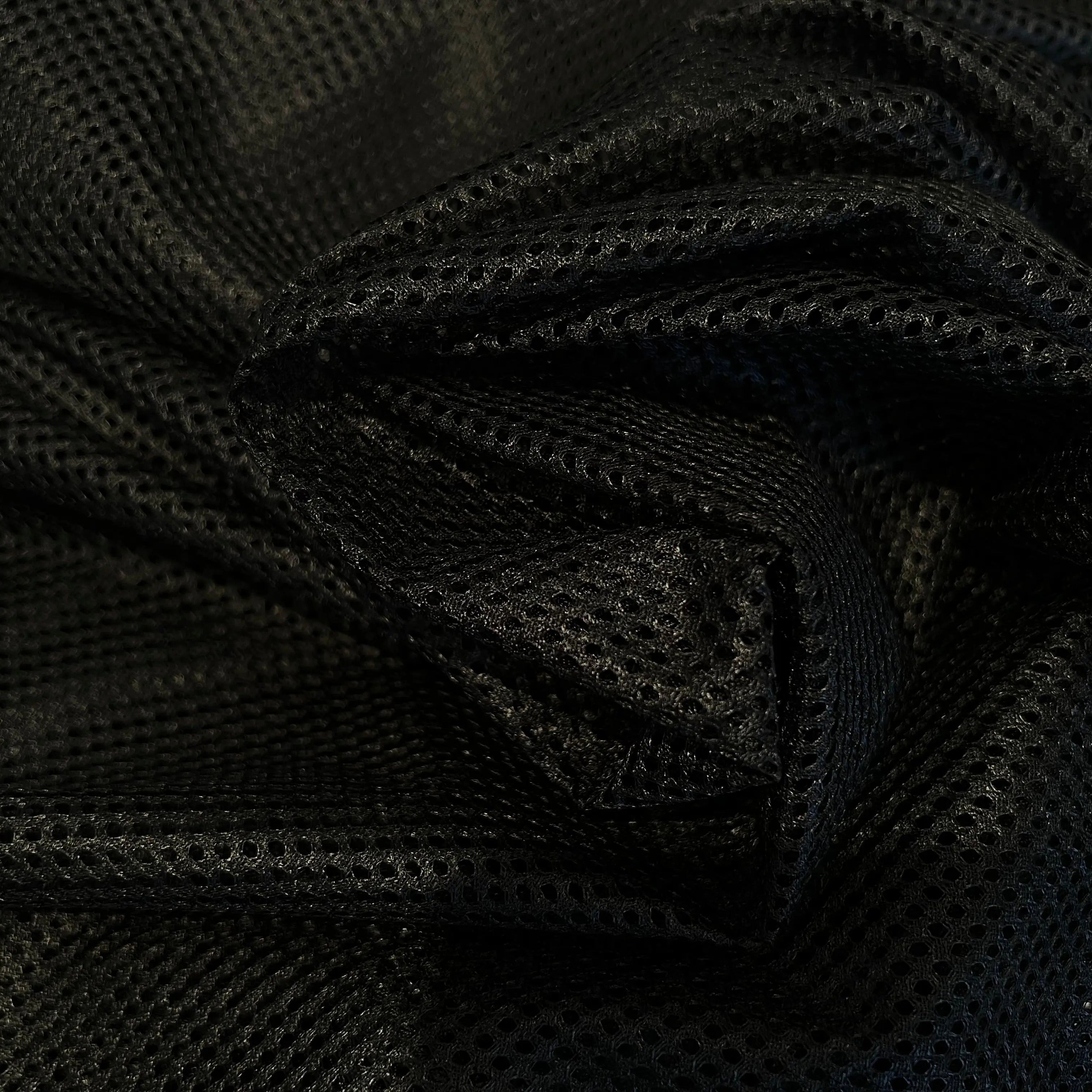 MAILLET FILET NOIR MESH - My Little Coupon - tissu - coudre