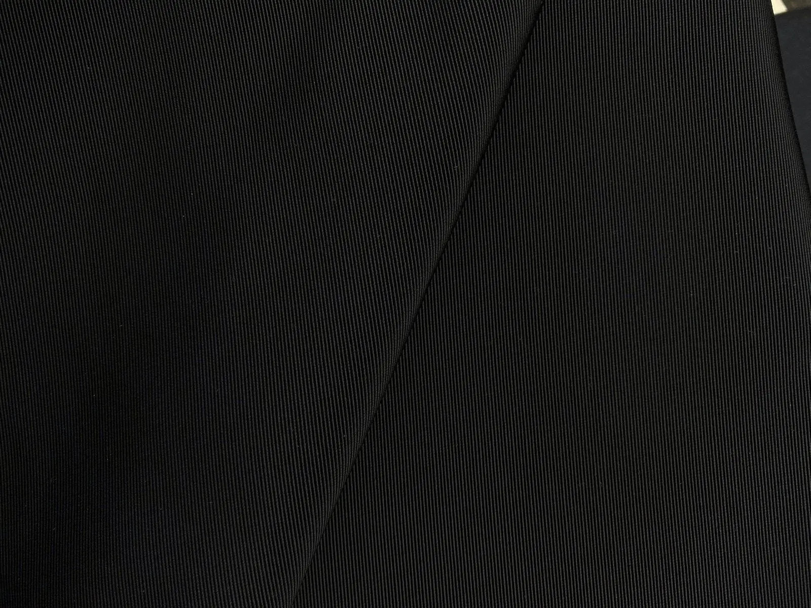 OTTOMAN NOIR 100% VISCOSE - coupon de tissu de 3 mètres - My Little Coupon - tissu - coudre