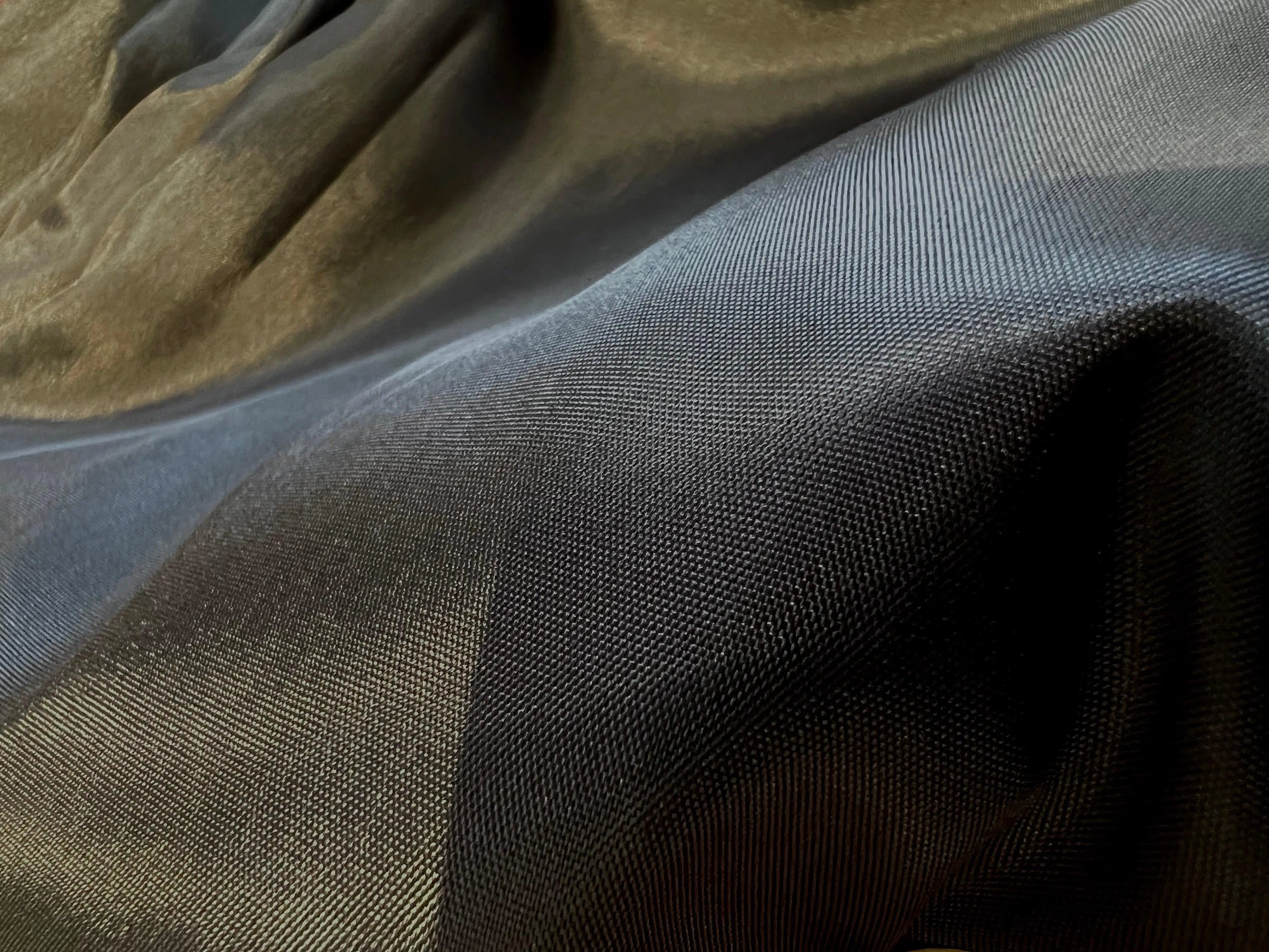 TAFFETAS ACETATE VISCOSE - coupon de tissu de 3 mètres - My Little Coupon - tissu - coudre