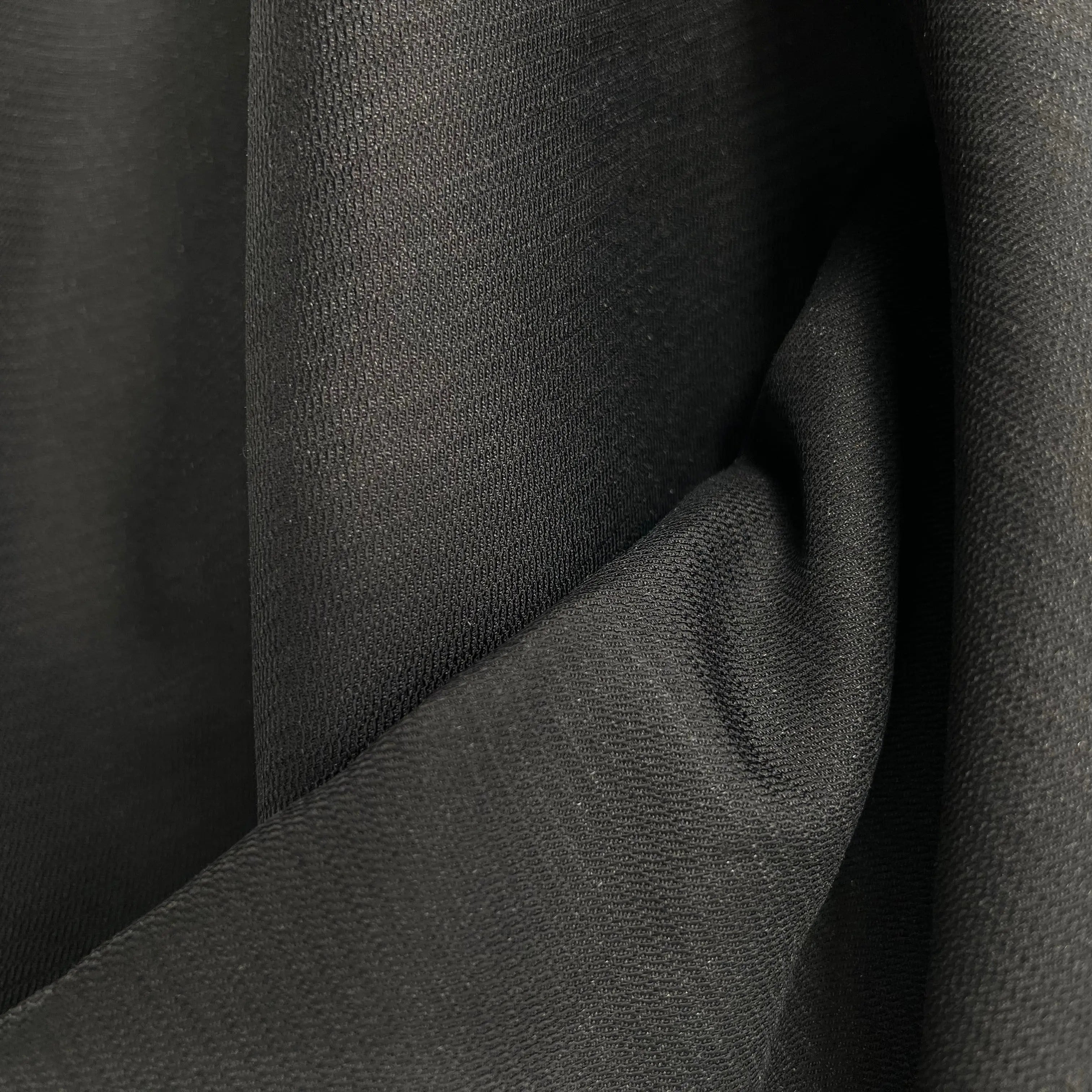 TISSU ARMURÉ POLYVISCOSE NOIR - My Little Coupon - tissu - coudre