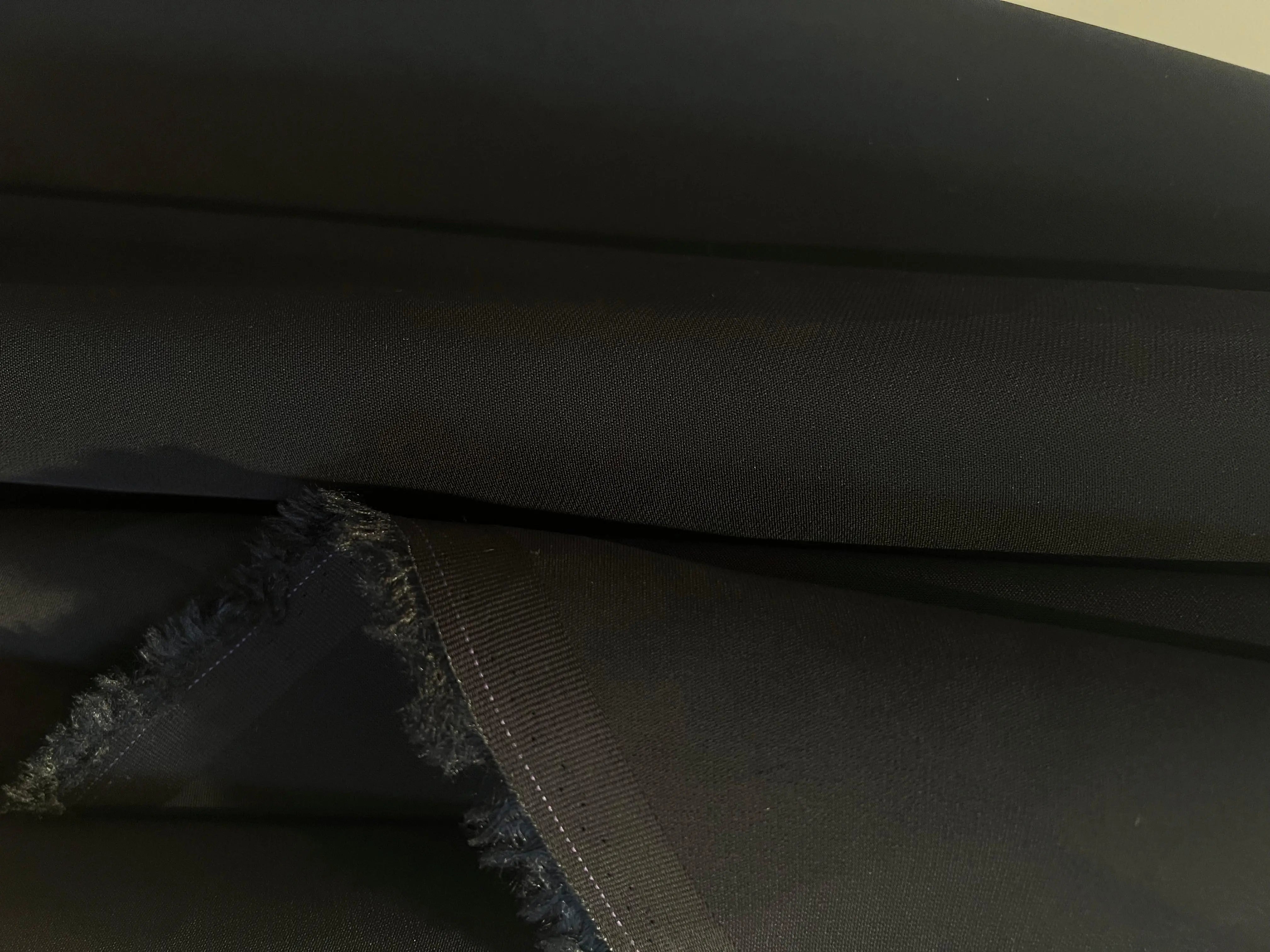 TISSU TEXTURÉ NOIR - My Little Coupon - tissu - coudre