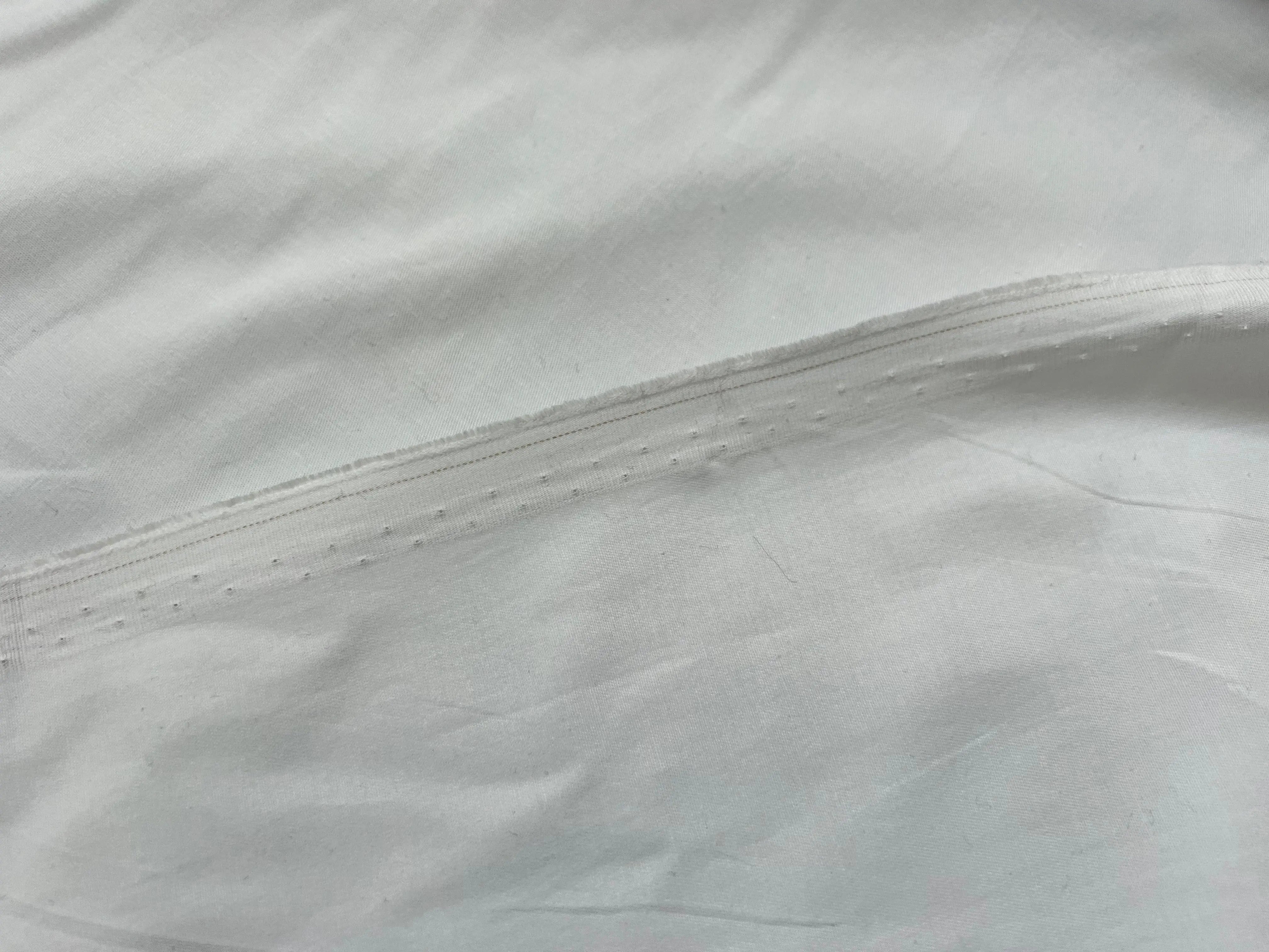 TOILE DE COTON BLANCHE FINEMENT SERGÉ - My Little Coupon - tissu - coudre