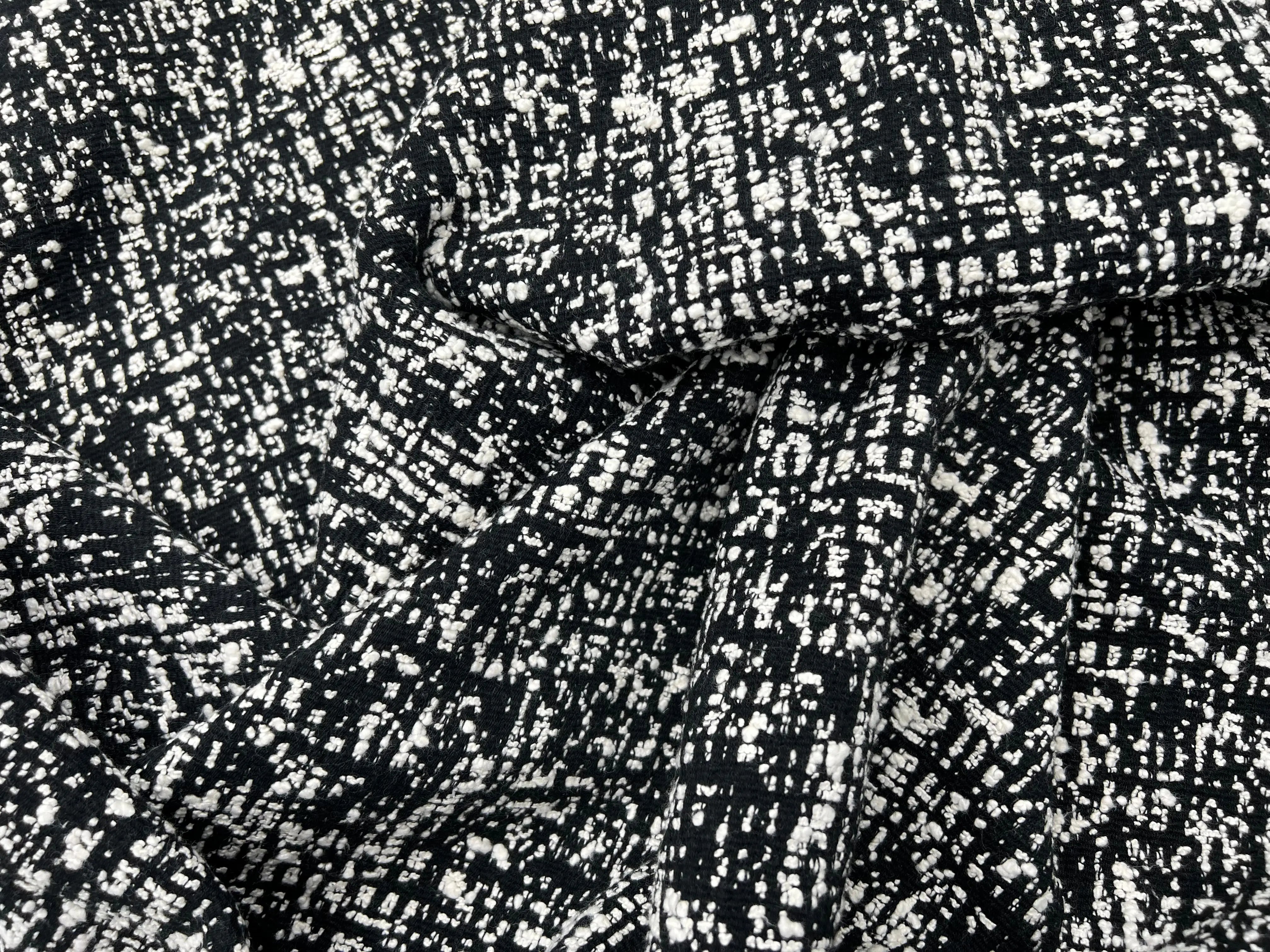 TWEED DE PRINTEMPS REVERSIBLE NOIR ET BLANC - coupon de 3 mètres - My Little Coupon - tissu - coudre