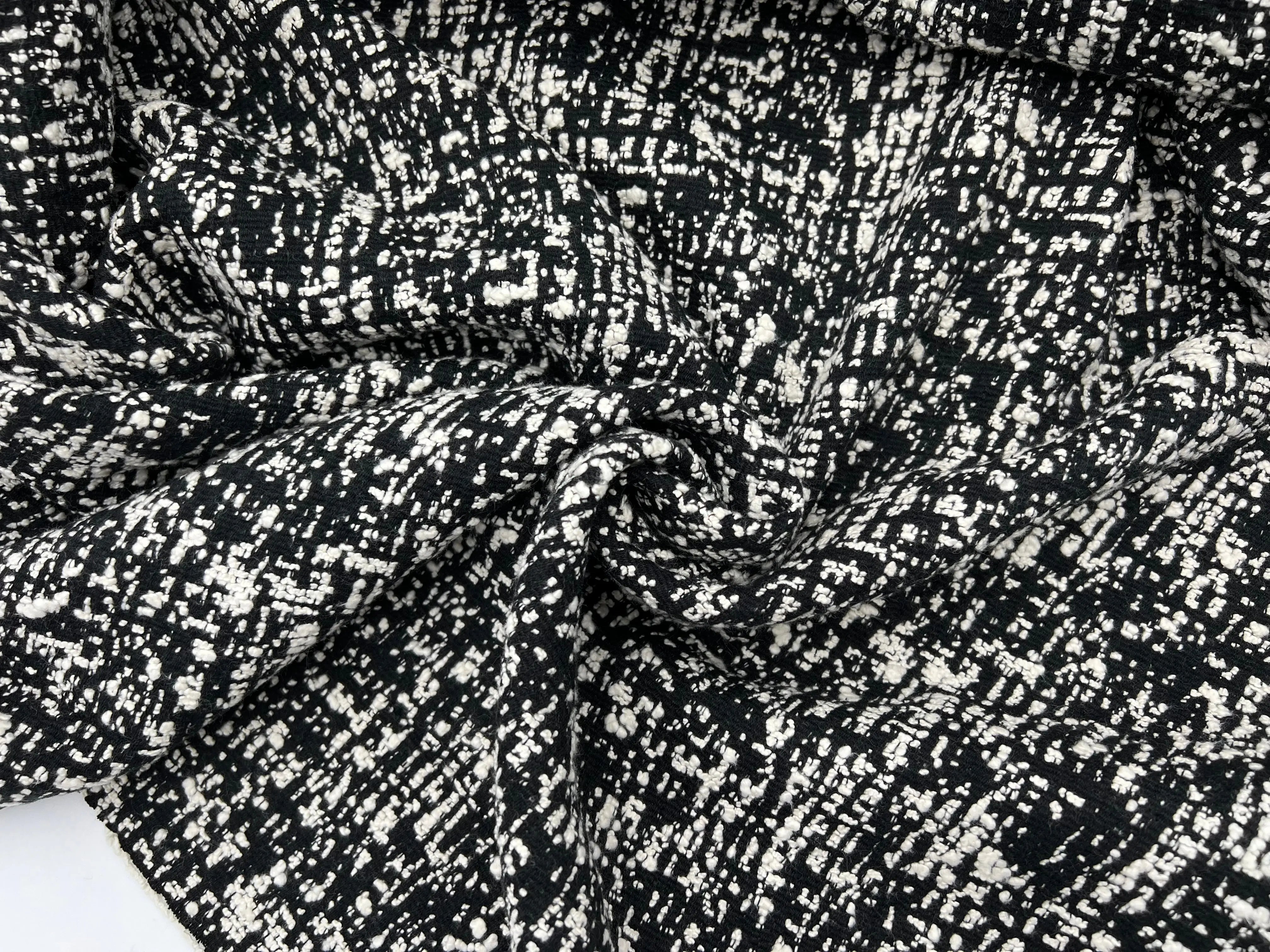 TWEED DE PRINTEMPS REVERSIBLE NOIR ET BLANC - coupon de 3 mètres - My Little Coupon - tissu - coudre