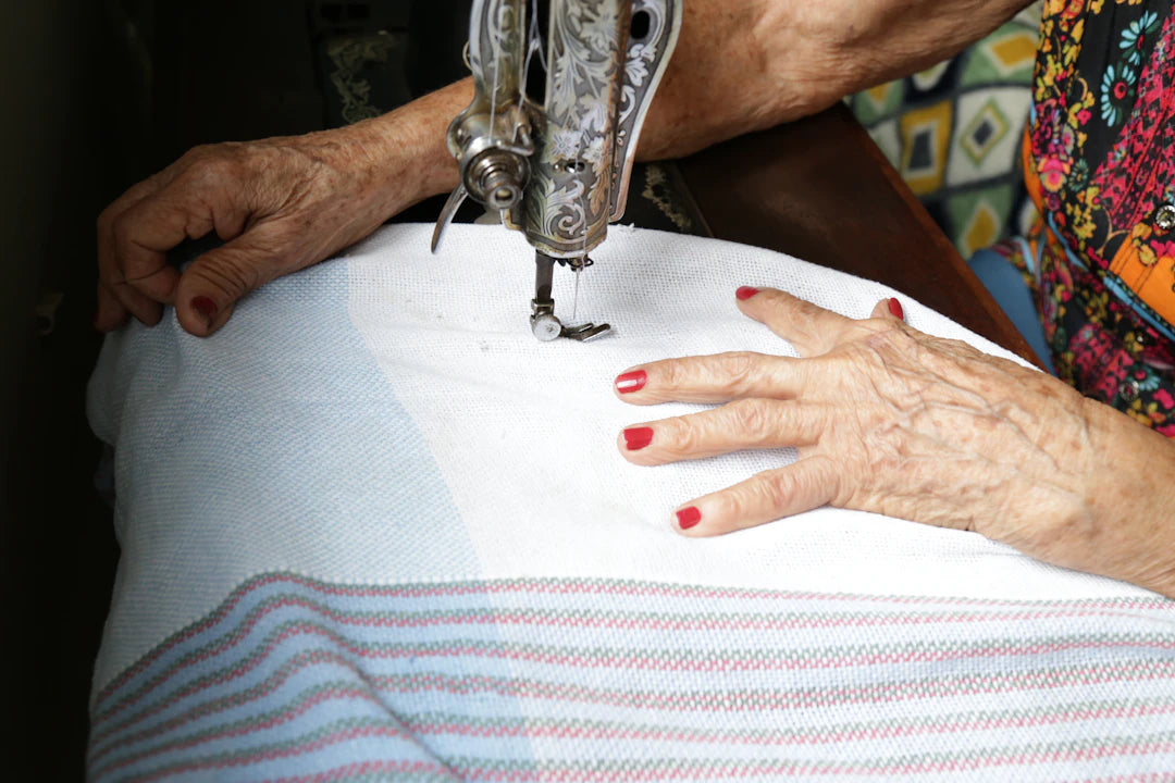 Célébrer l'artisanat  Les couturiers et leurs histoires