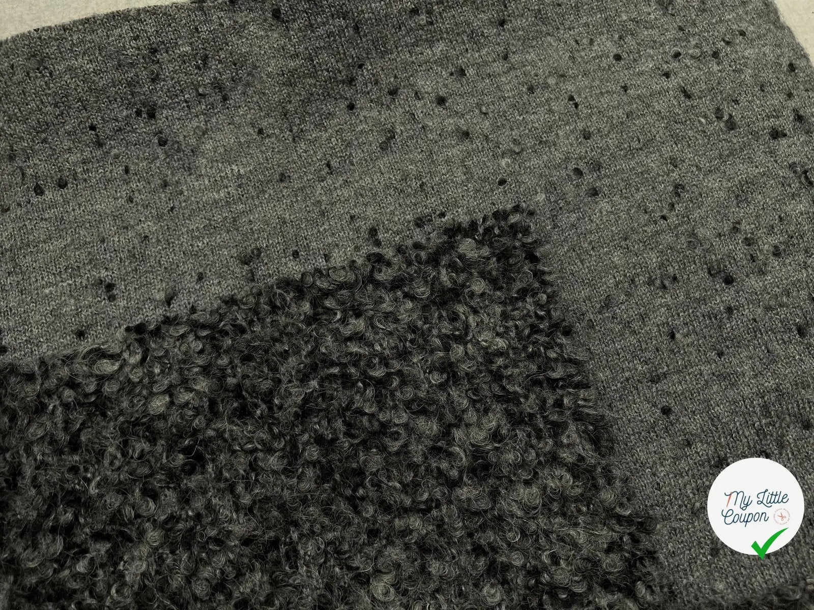 BOUCLETTE CHINÉE GRIS ET NOIR FAÇON TRICOT - My Little Coupon - tissu - coudre