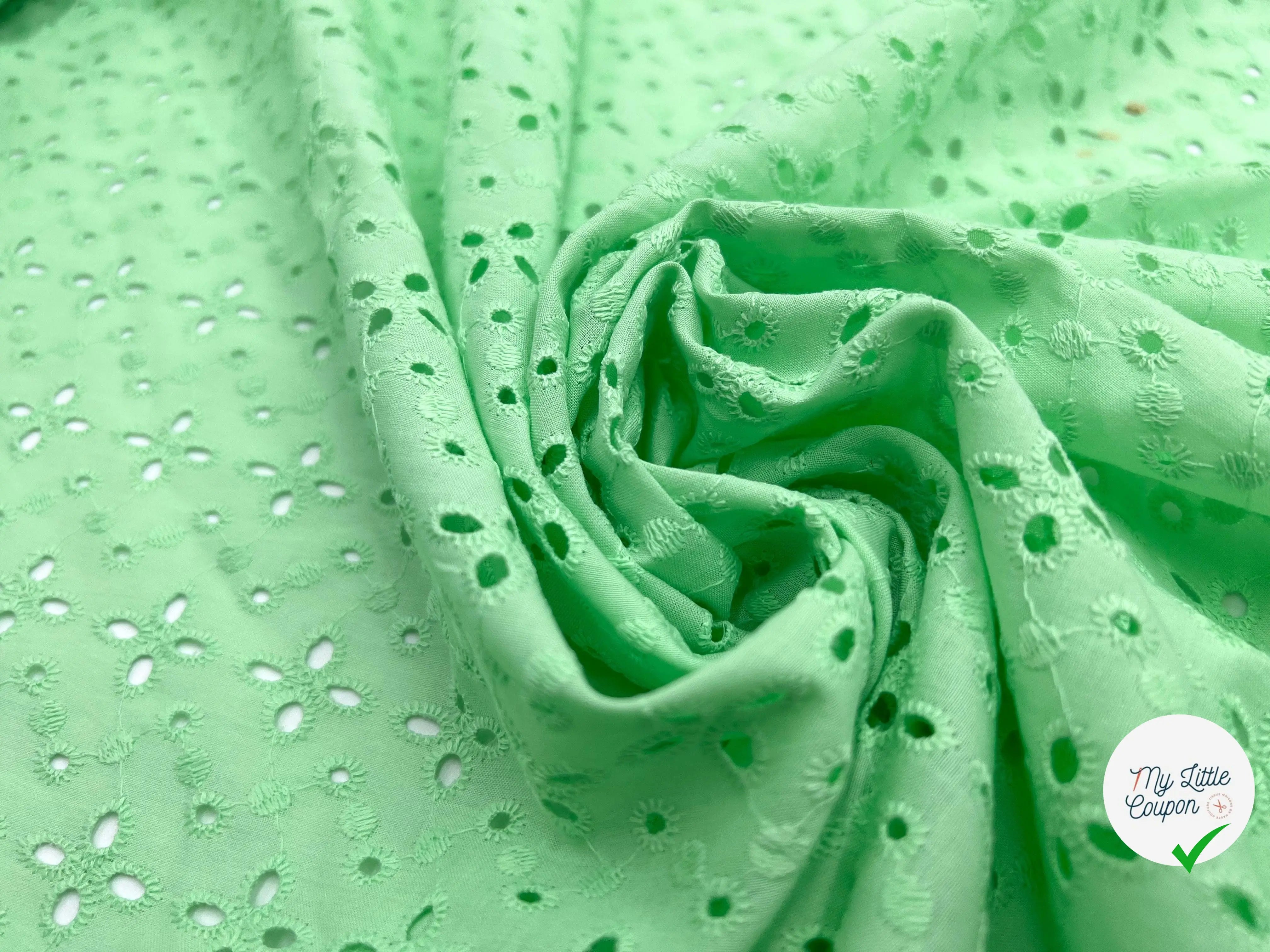 BRODERIE ANGLAISE ROSACE FLORALE VERT JADE TONIQUE - My Little Coupon - tissu - coudre