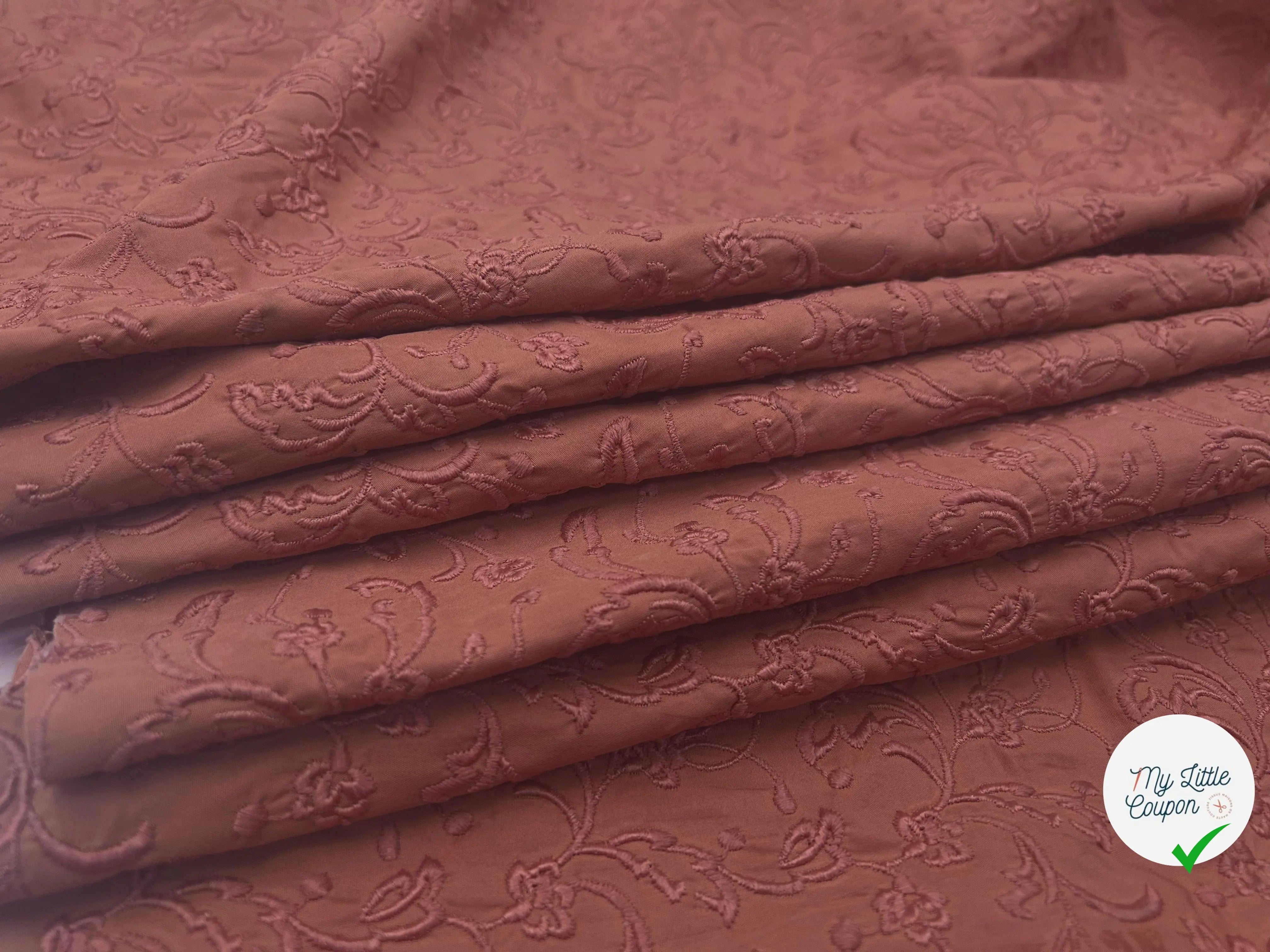 BRODERIE SUR POPELINE ROSE ROSACES SUBLIMISSIMO - My Little Coupon - tissu - coudre