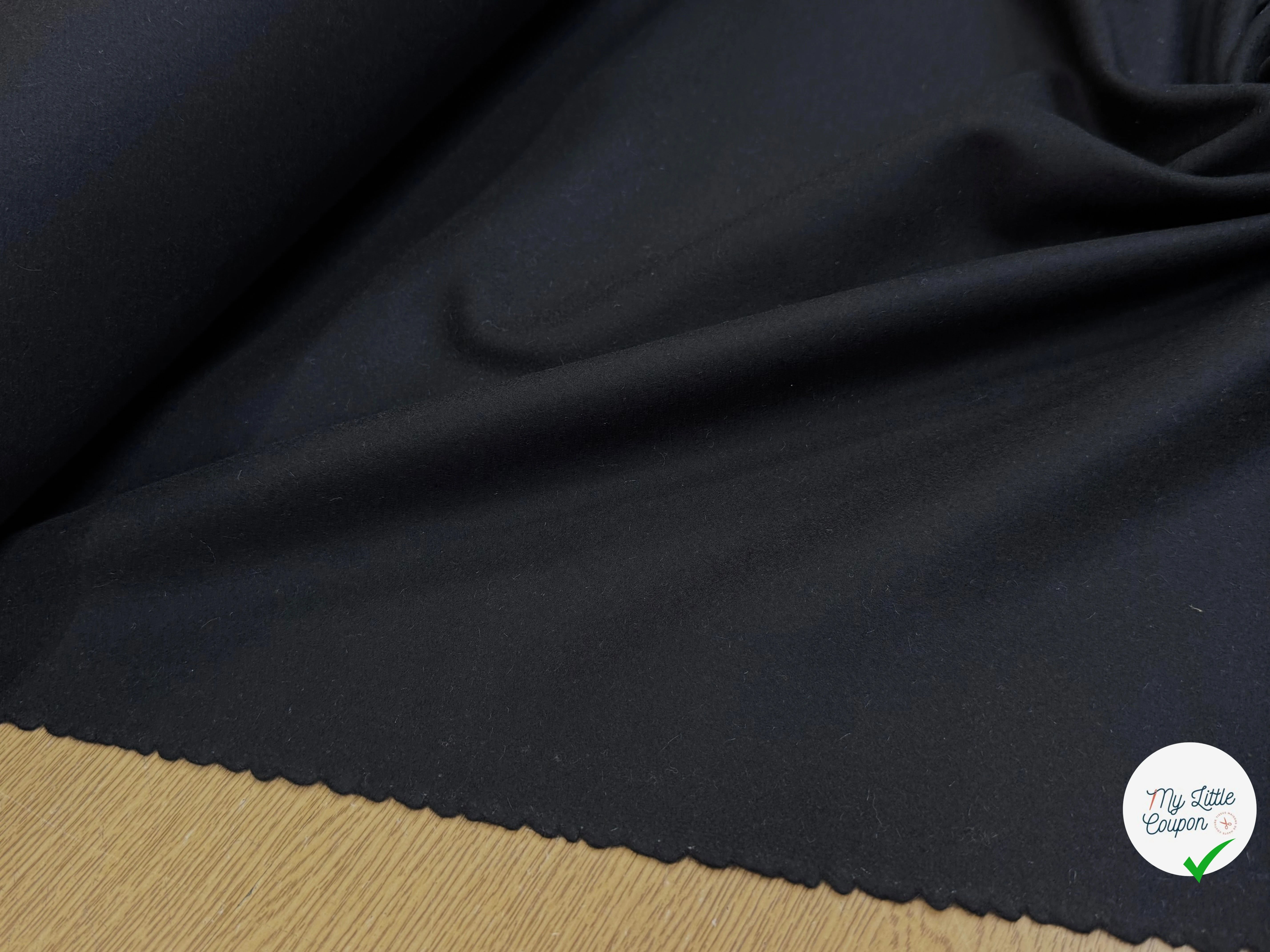 CABAN DE LAINE BEAU NOIR 650 - My Little Coupon