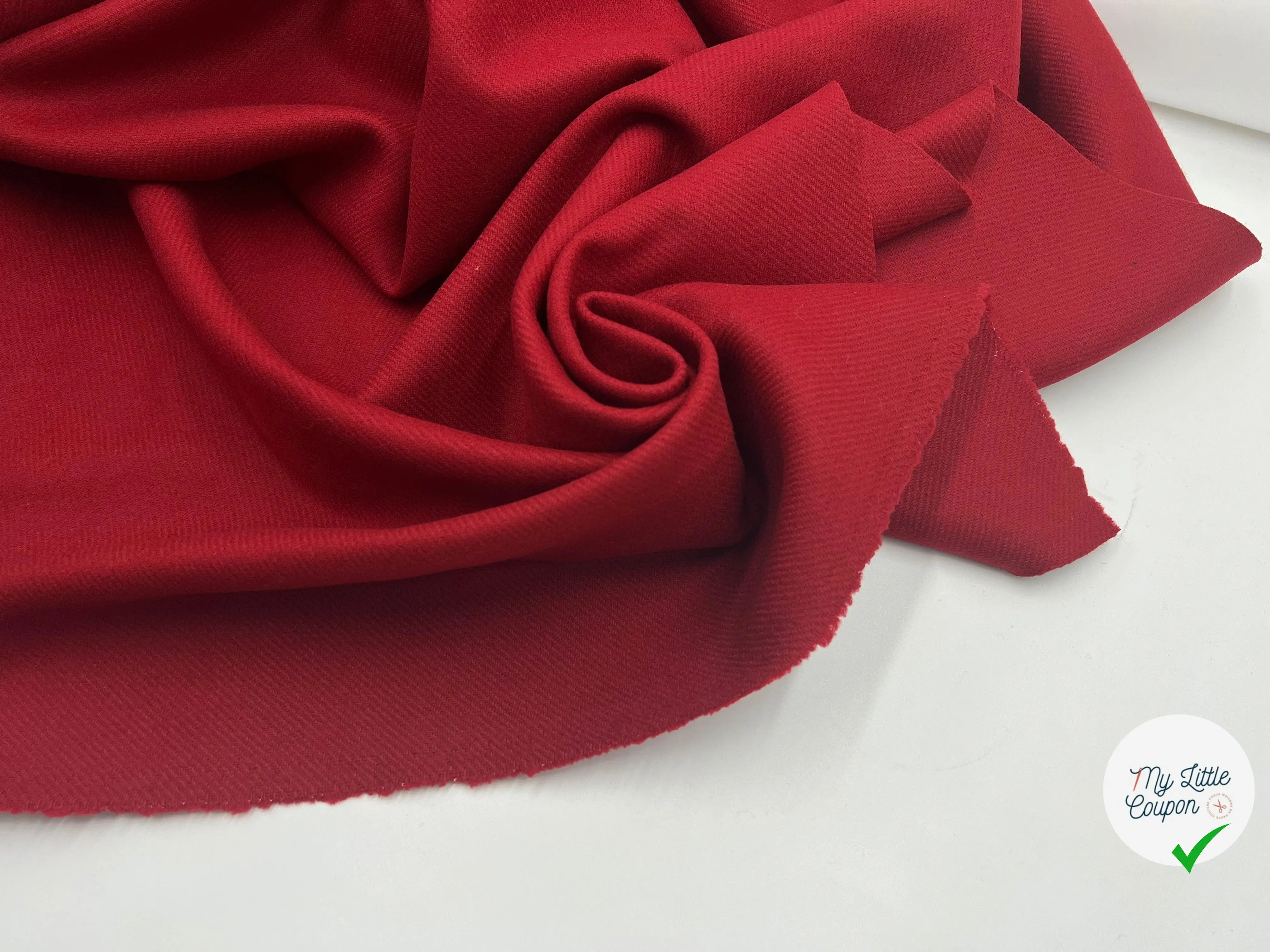 CABAN FINEMENT SERGÉ GRENAT - My Little Coupon - tissu - coudre