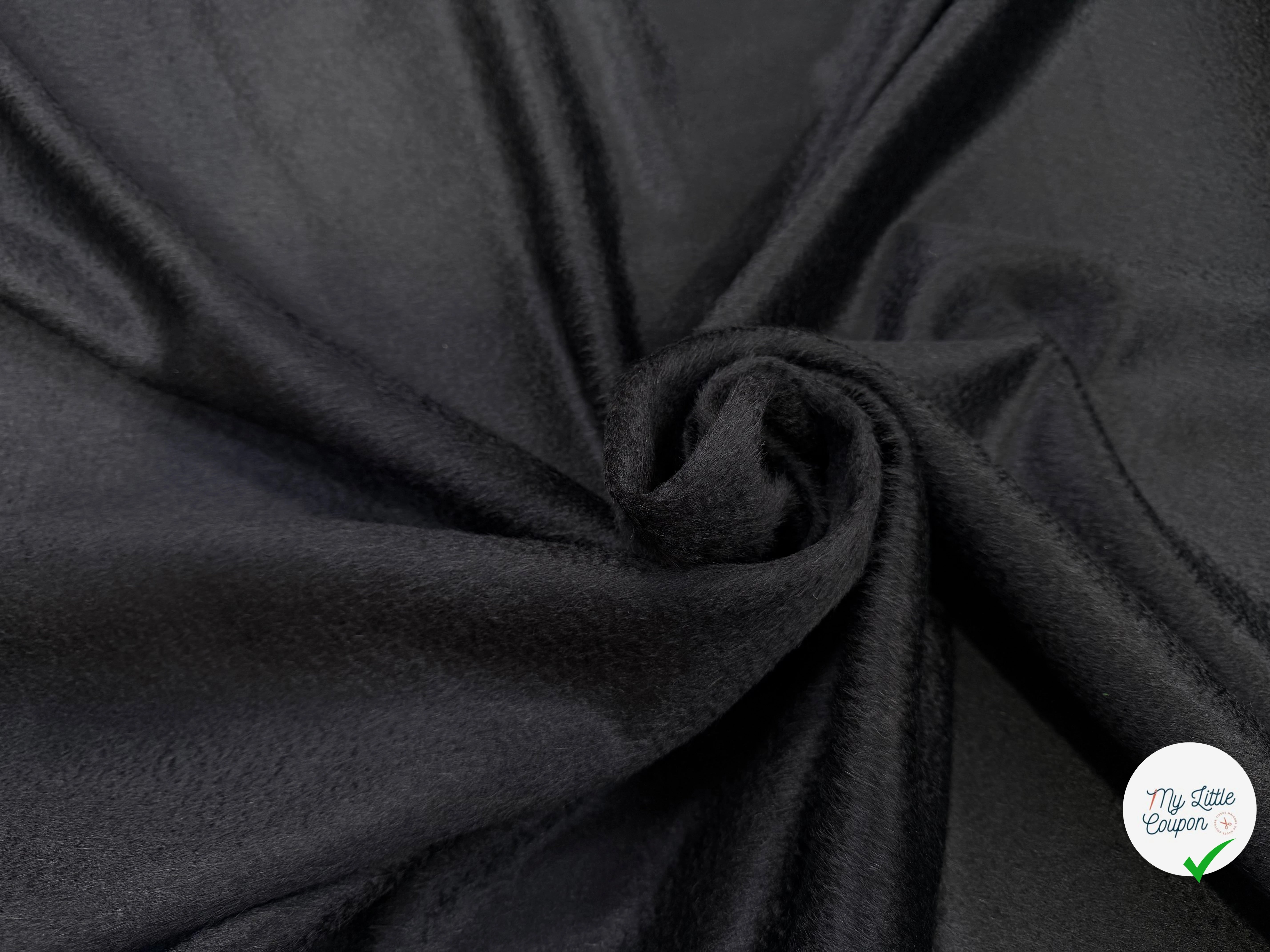 CABAN MAINE CACHEMIRE POILS COURTS SUBLIME - My Little Coupon