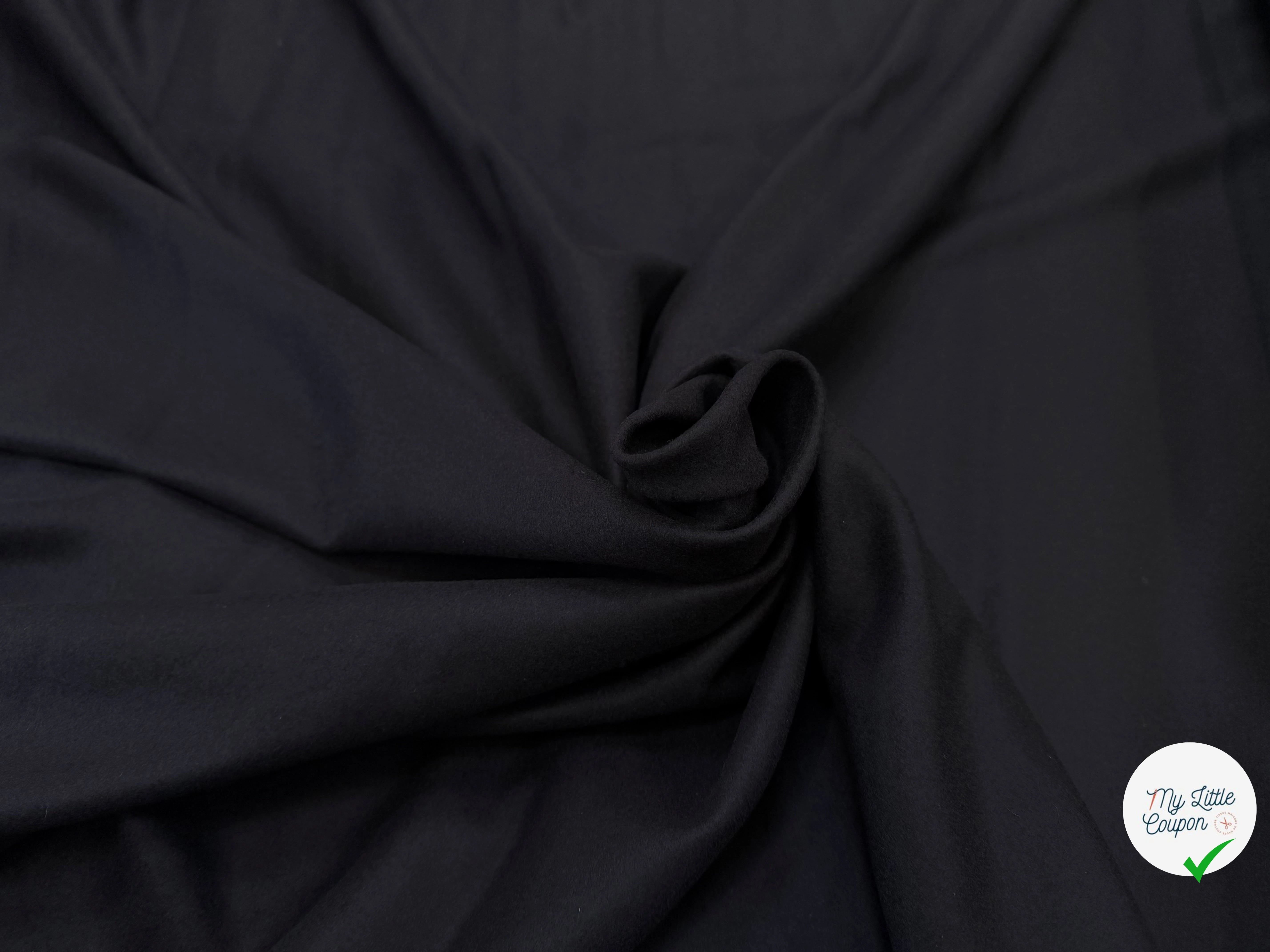 CABAN NOIR PROFOND EN CACHEMIRE - My Little Coupon