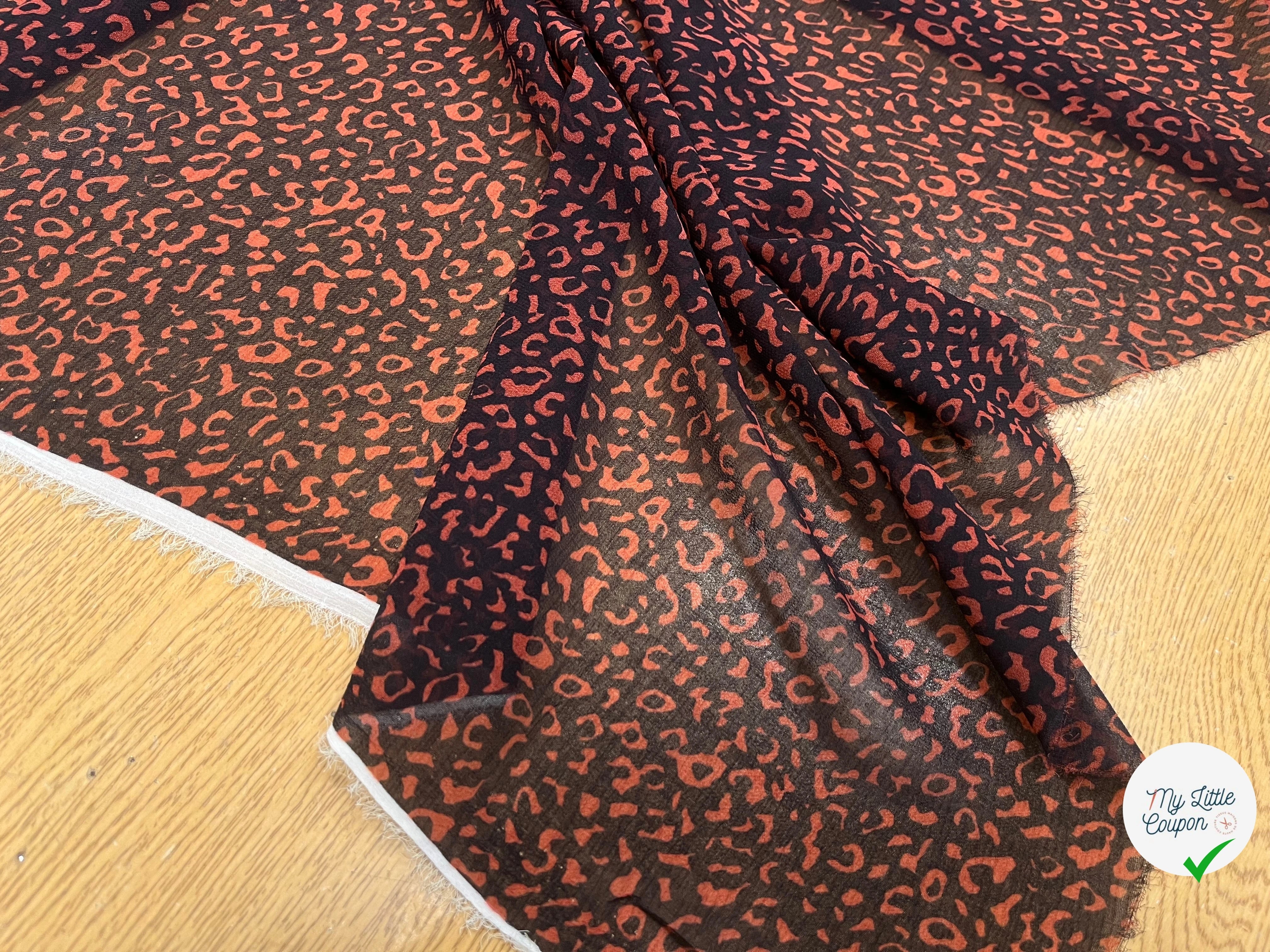 CEPE POLYESTER FOND NOIR E MARON MOTIF LÉOPARD - My Little Coupon