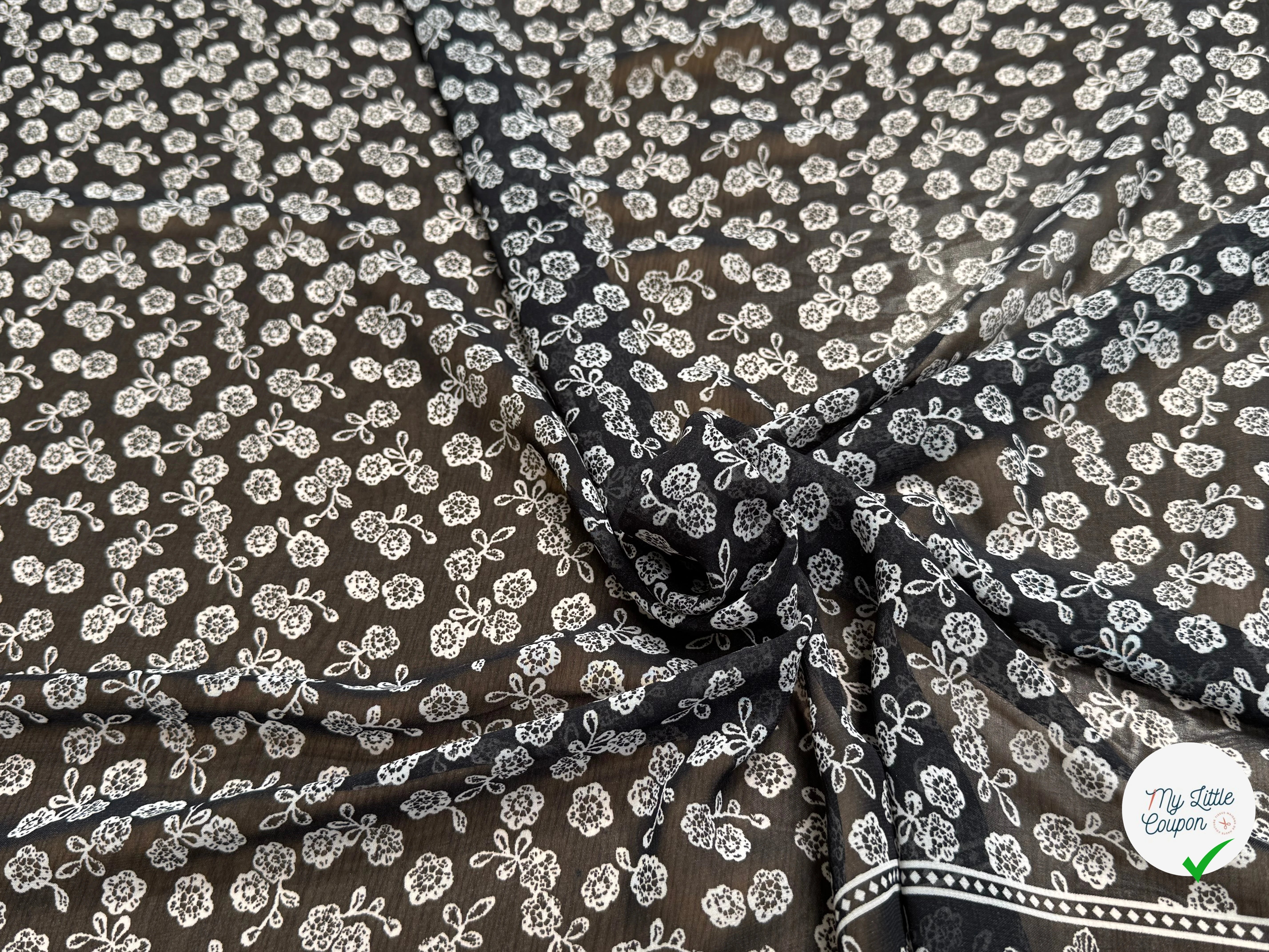 CHIFFON IMPRIMÉ CHIC MOTIFS FLORAUX BLANC SUR FOND NOIR - My Little Coupon