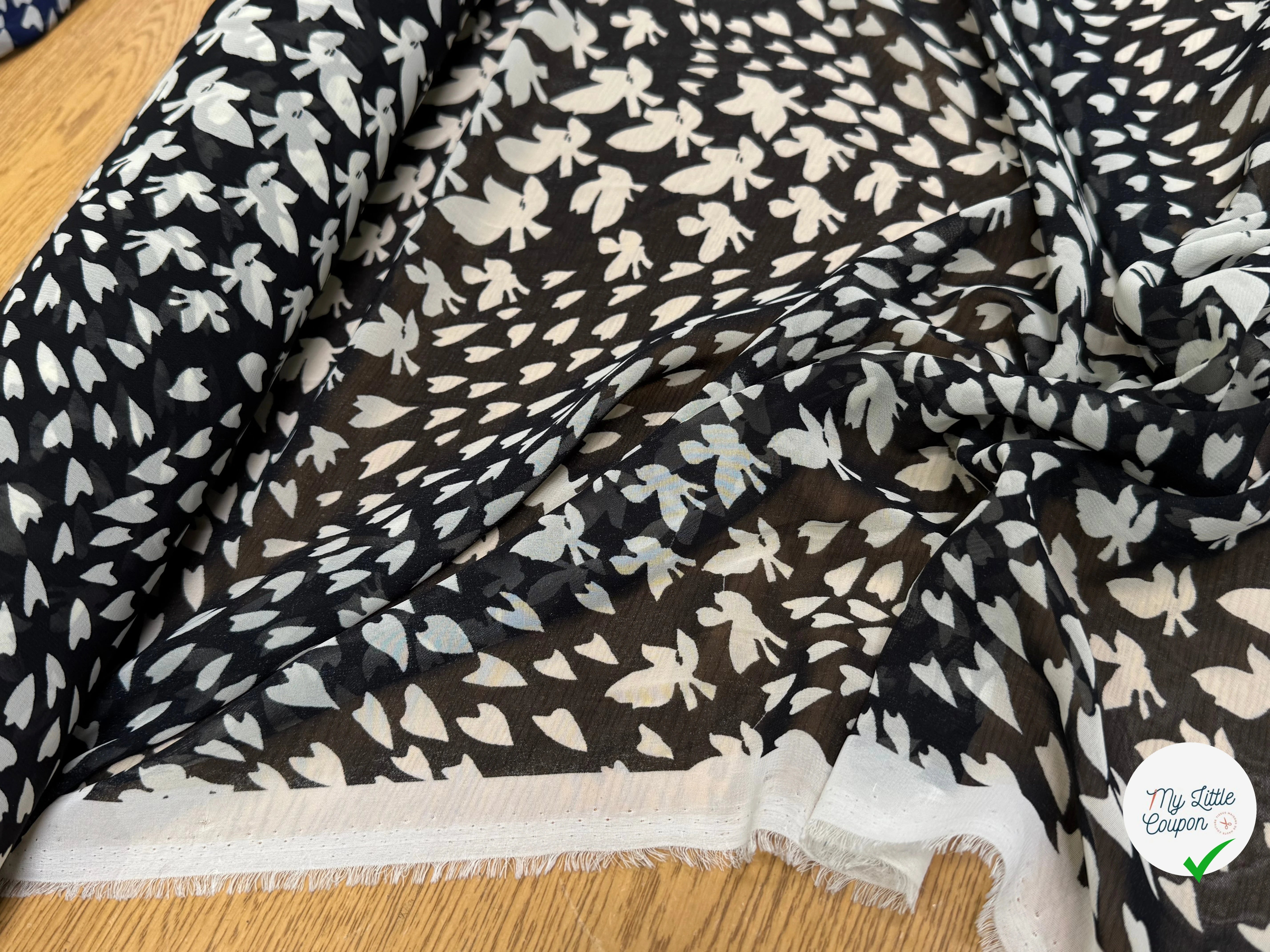 CHIFFON PRINTED PAPILLONS FOND NOIR - My Little Coupon