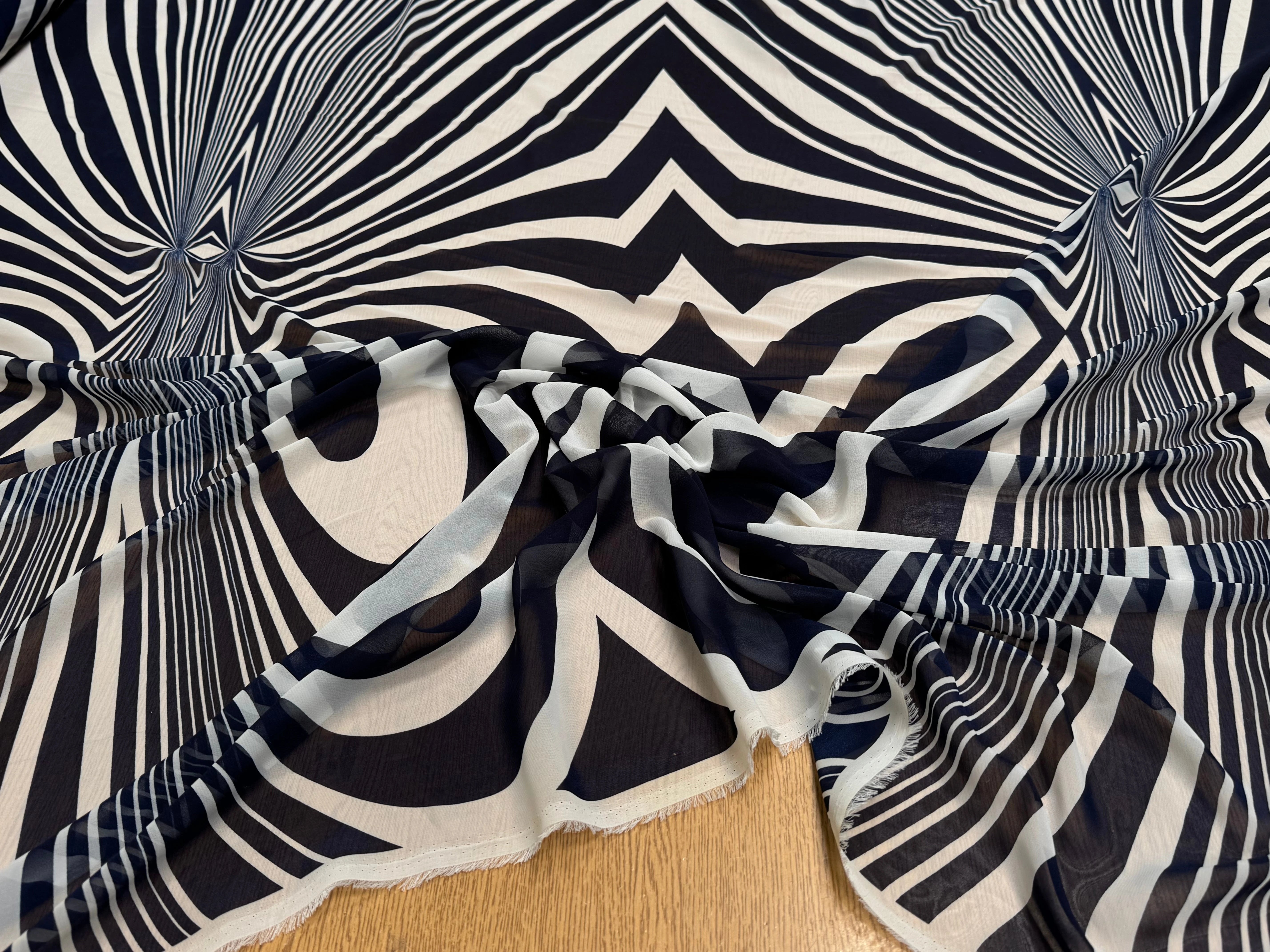 CHIFFON PRINTED ZEBRE ÉCRU FOND MARINE - My Little Coupon
