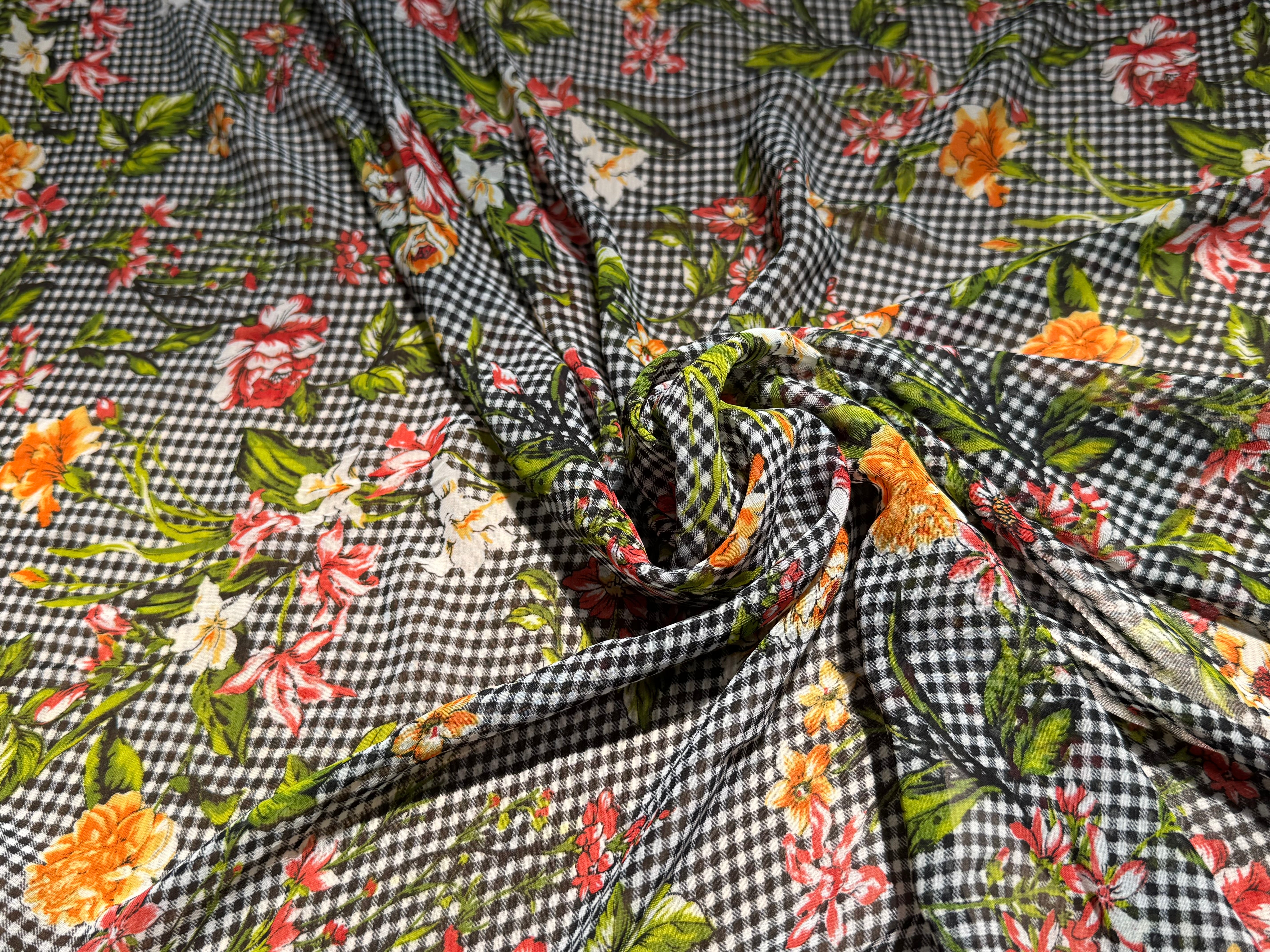 CHIFFON VICHY NOIR FLUIDE GROSSES FLEURS SUPER BEAU - My Little Coupon