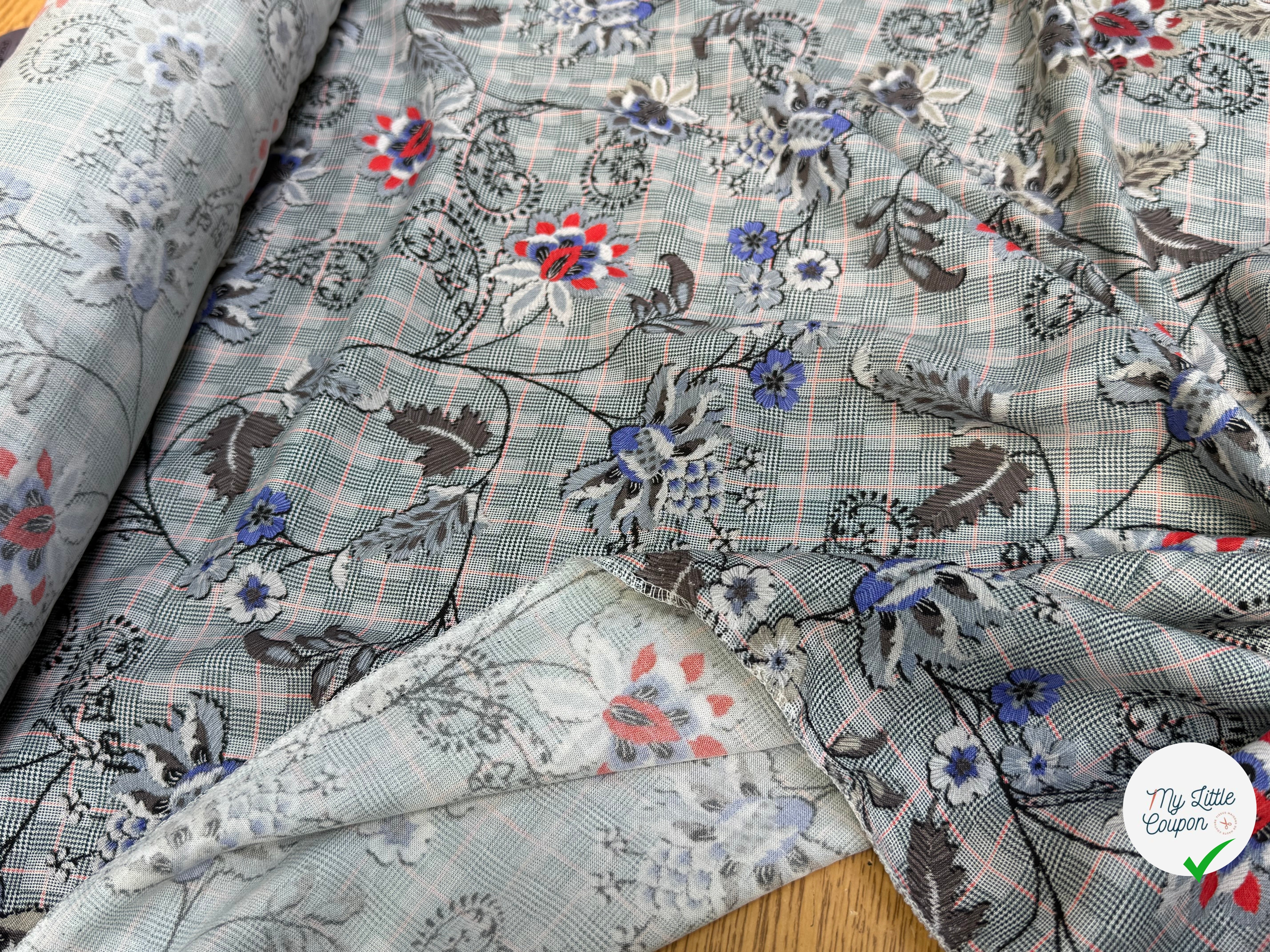 VISCOSE FLUIDE PRINCE DE GALLES IMPRIMÉ JOLIES FLEURS - My Little Coupon