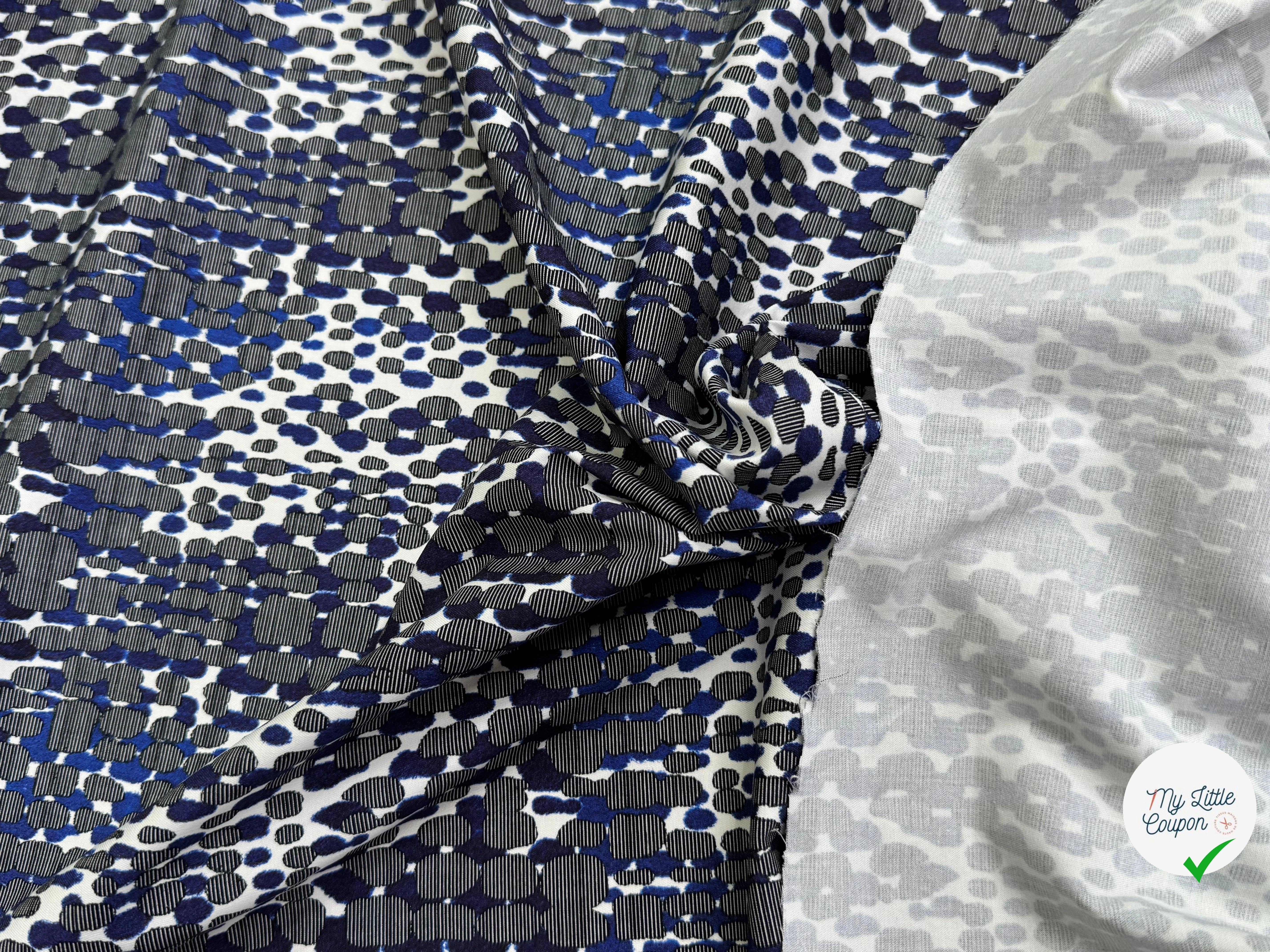 COTON STRETCH IMPRIMÉ CROCO BLEU ARTEMIDE CROCO - My Little Coupon