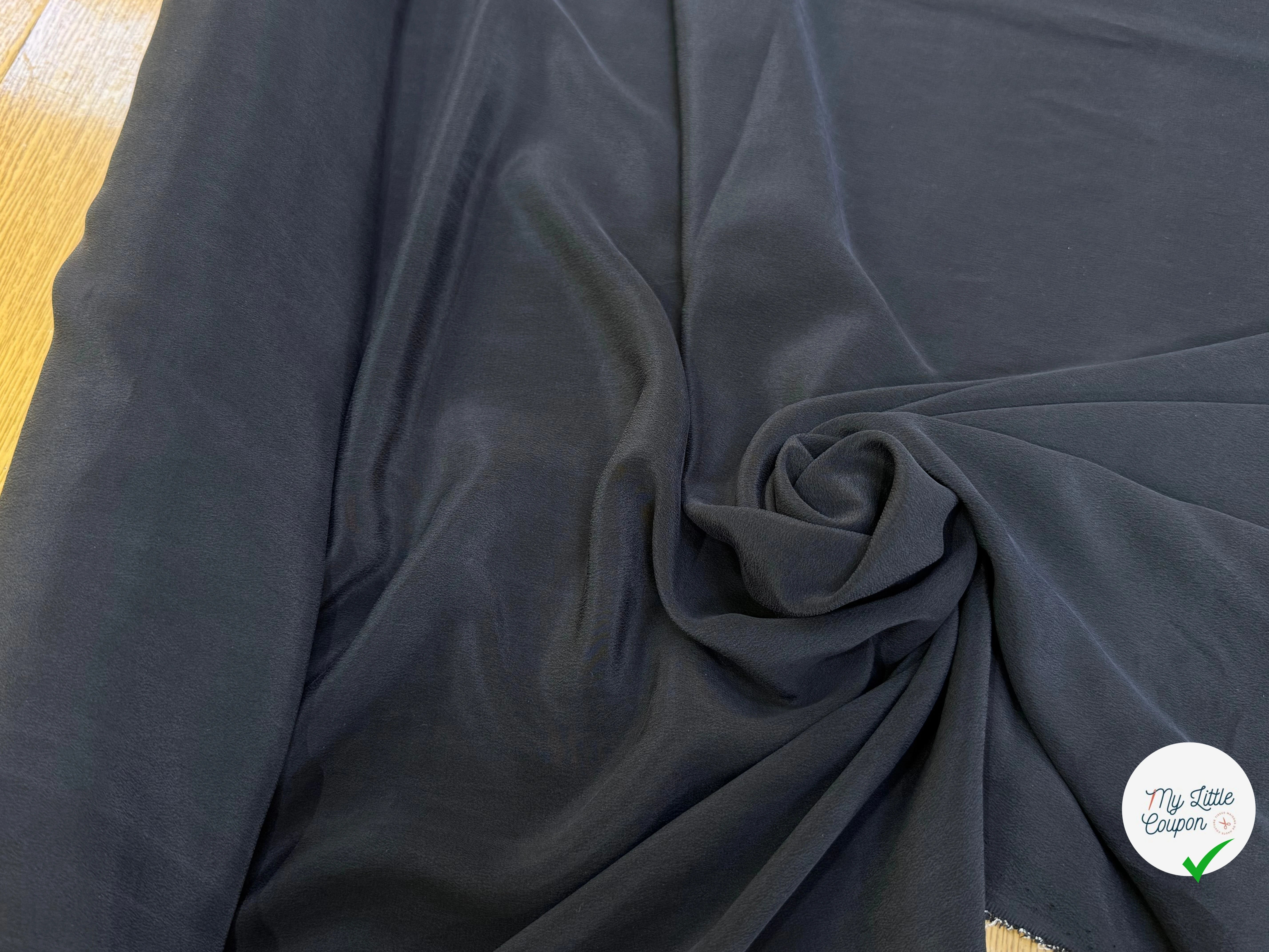 CREPE DE CHINE 100% SOIE NOIR ANTHRACITE FLUIDE - My Little Coupon