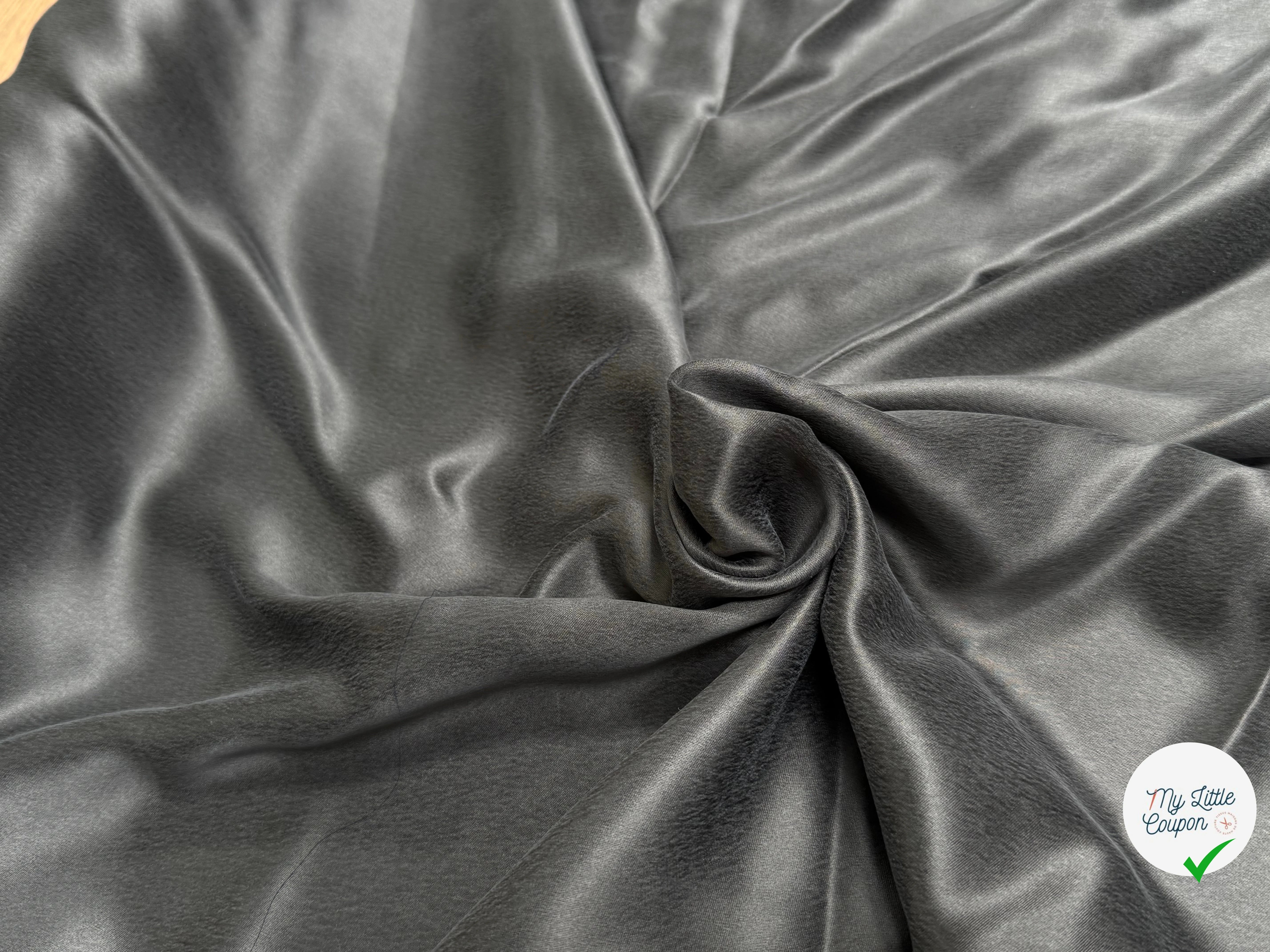CREPE DE SOIE ENEVRS SATIN VELOUTÉ GRIS FONCÉ LÉGÈREMENT STRETCH - My Little Coupon
