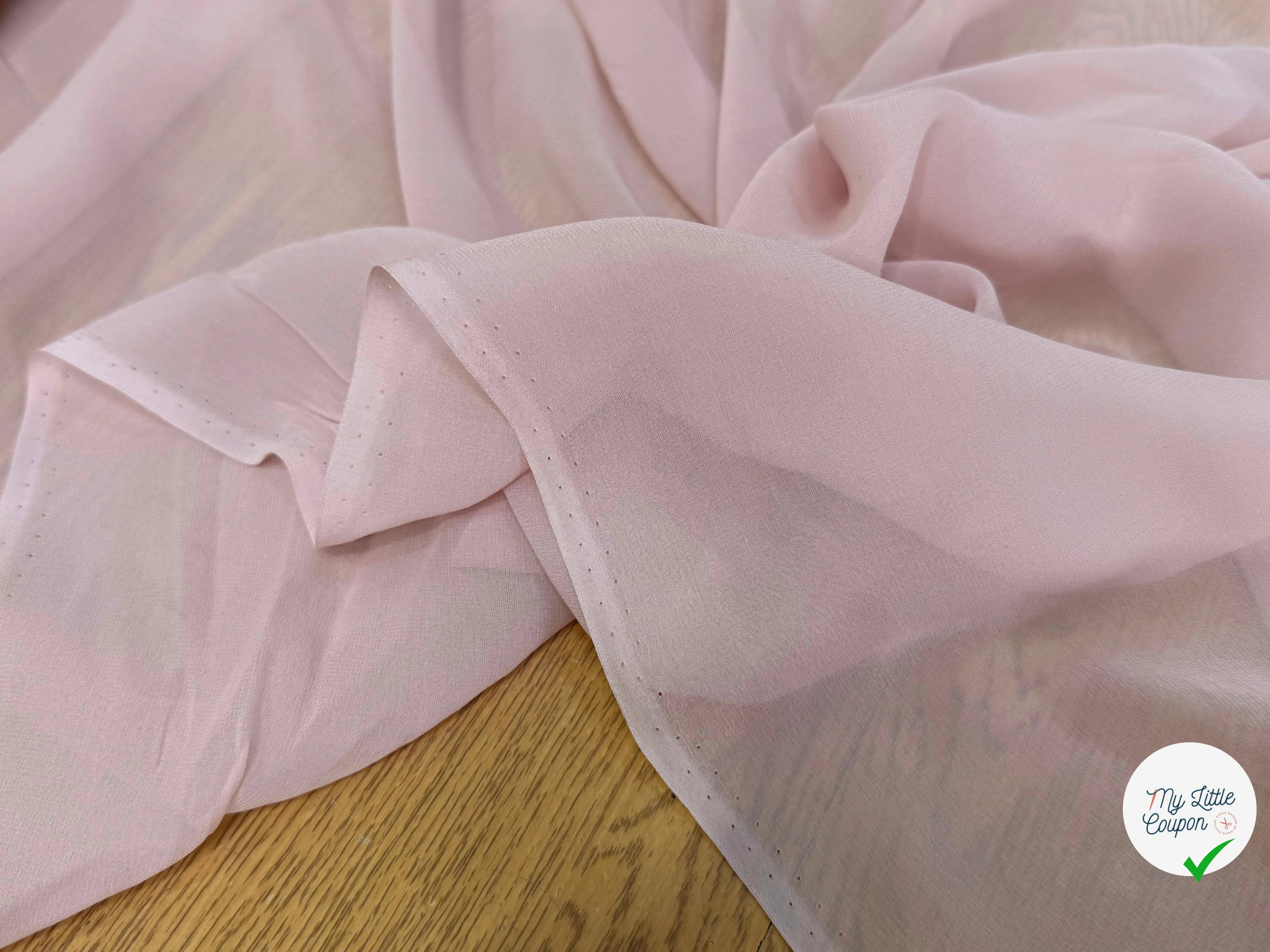 CREPE DE SOIE FLUIDE 140 DE LAIZE 100% SOIE ROSE PALE - My Little Coupon